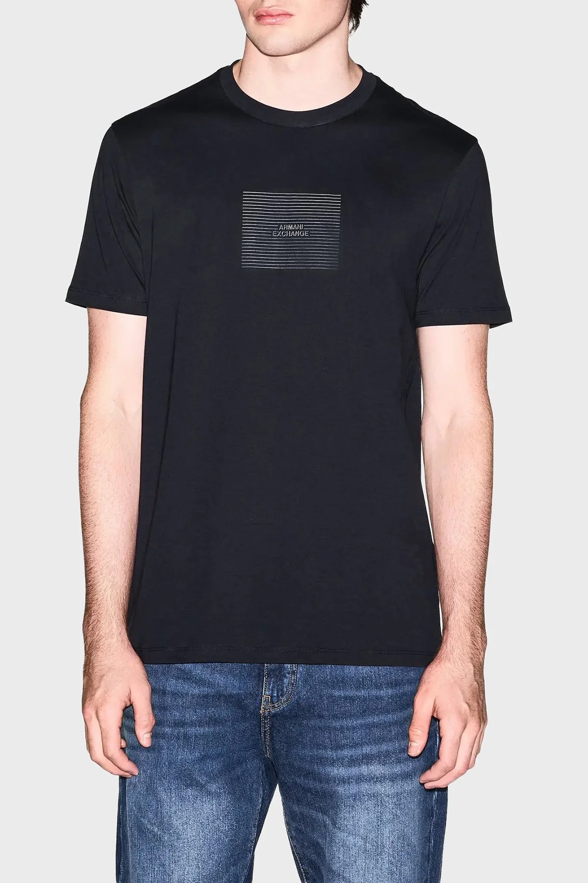 Armani Exchange Pamuklu Regular Fit Logolu Bisiklet Yaka Erkek T Shirt XM002456 AF10356 UB101 LACİVERT - 1