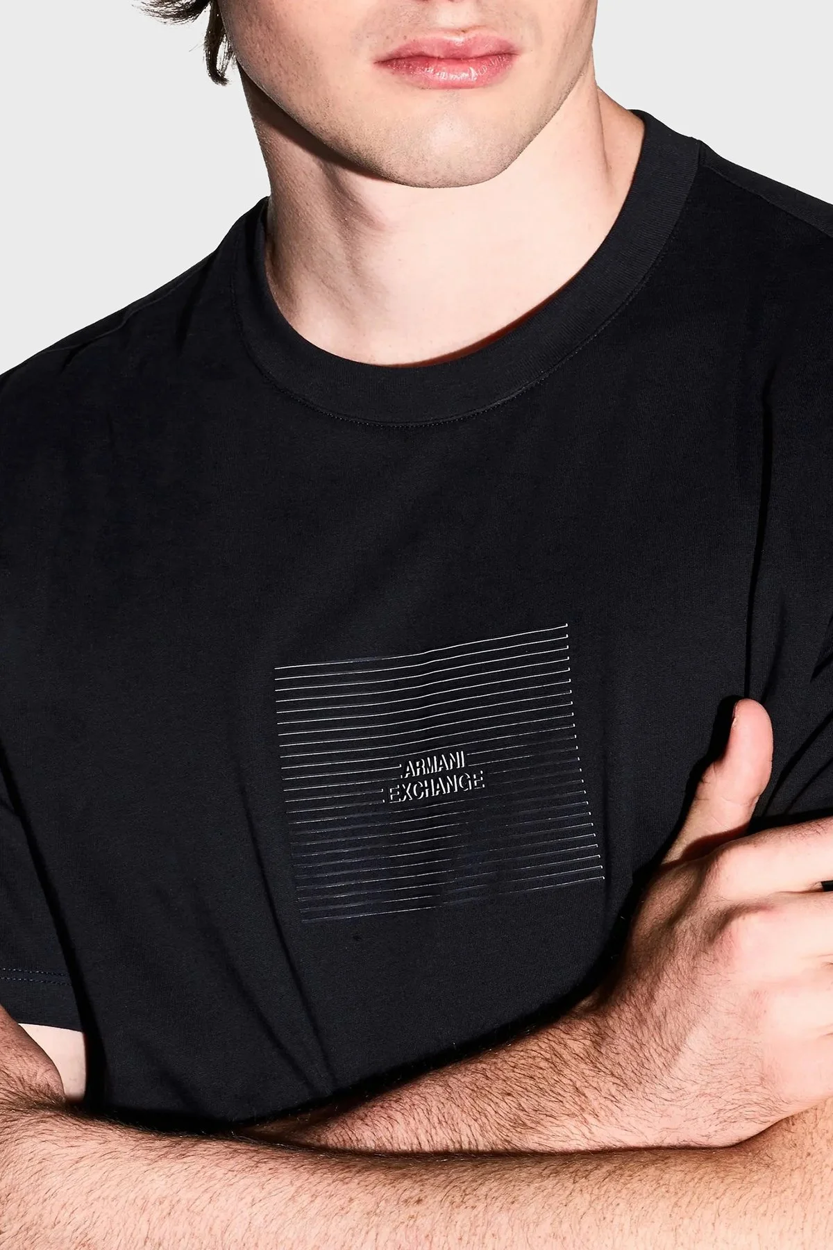 Armani Exchange Pamuklu Regular Fit Logolu Bisiklet Yaka Erkek T Shirt XM002456 AF10356 UB101 LACİVERT - 4