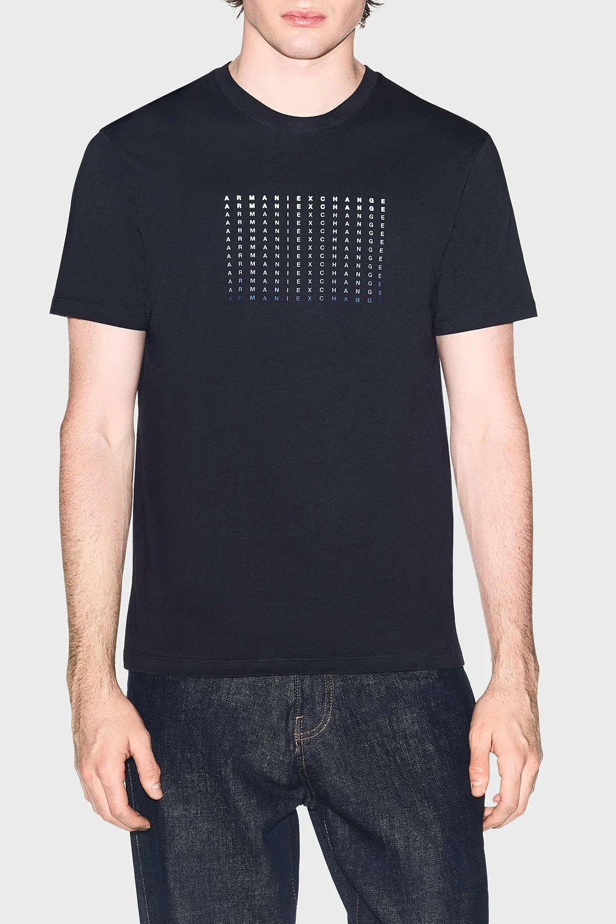 Armani Exchange Pamuklu Regular Fit Logolu Bisiklet Yaka Erkek T Shirt XM002519 AF10334 UB101 LACİVERT - 1