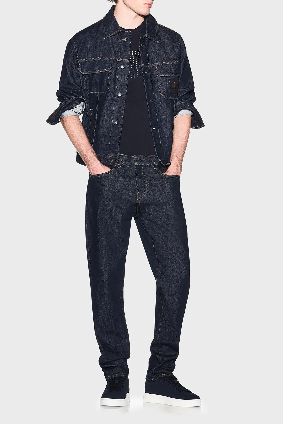 Armani Exchange Pamuklu Regular Fit Logolu Bisiklet Yaka Erkek T Shirt XM002519 AF10334 UB101 LACİVERT - 2