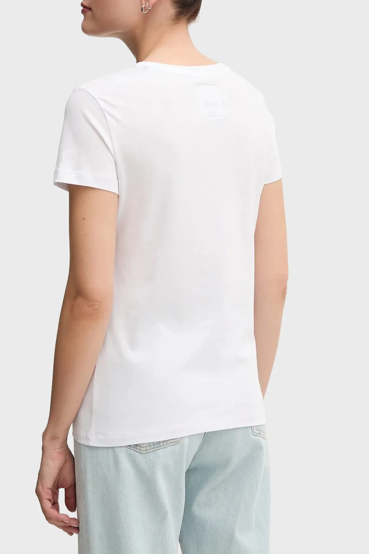 Armani Exchange Pamuklu Regular Fit Logolu Bisiklte Yaka Bayan T Shirt XW000831 AF10356 U0002 BEYAZ - 2