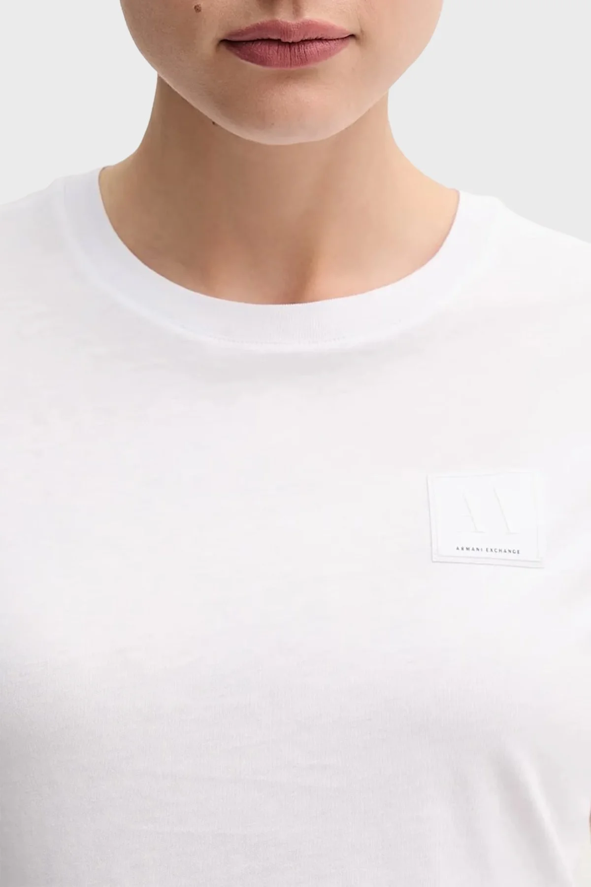 Armani Exchange Pamuklu Regular Fit Logolu Bisiklte Yaka Bayan T Shirt XW000831 AF10356 U0002 BEYAZ - 3