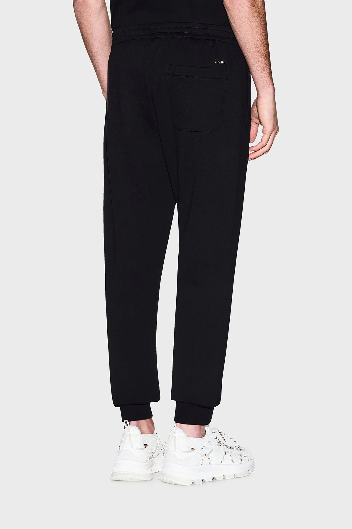 Armani Exchange Pamuklu Regular Fit Normal Bel Erkek Pantolon XM002227 AF10830 UC001 SİYAH - 3