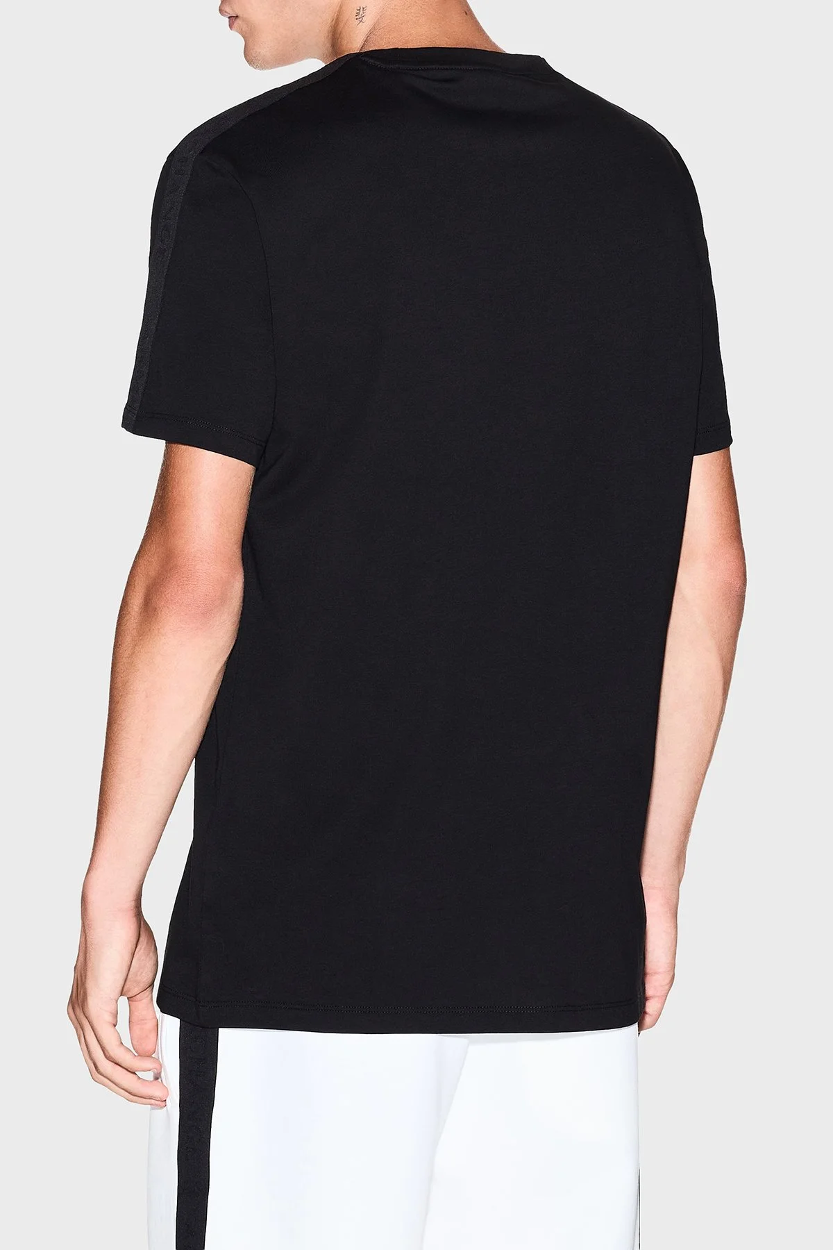 Armani Exchange Pamuklu Regular Fit Şerit Detaylı Bisiklet Yaka Erkek T Shirt XM001283 AF10361 UC001 SİYAH - 8