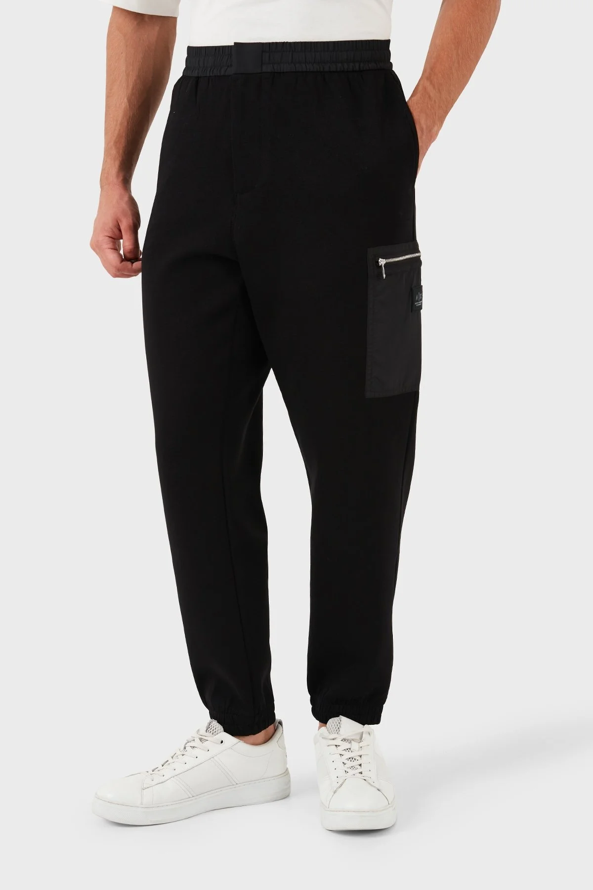 Armani Exchange Pamuklu Regular Fit Spor Erkek Pantolon XM000084 AF10818 UC001 SİYAH - 1