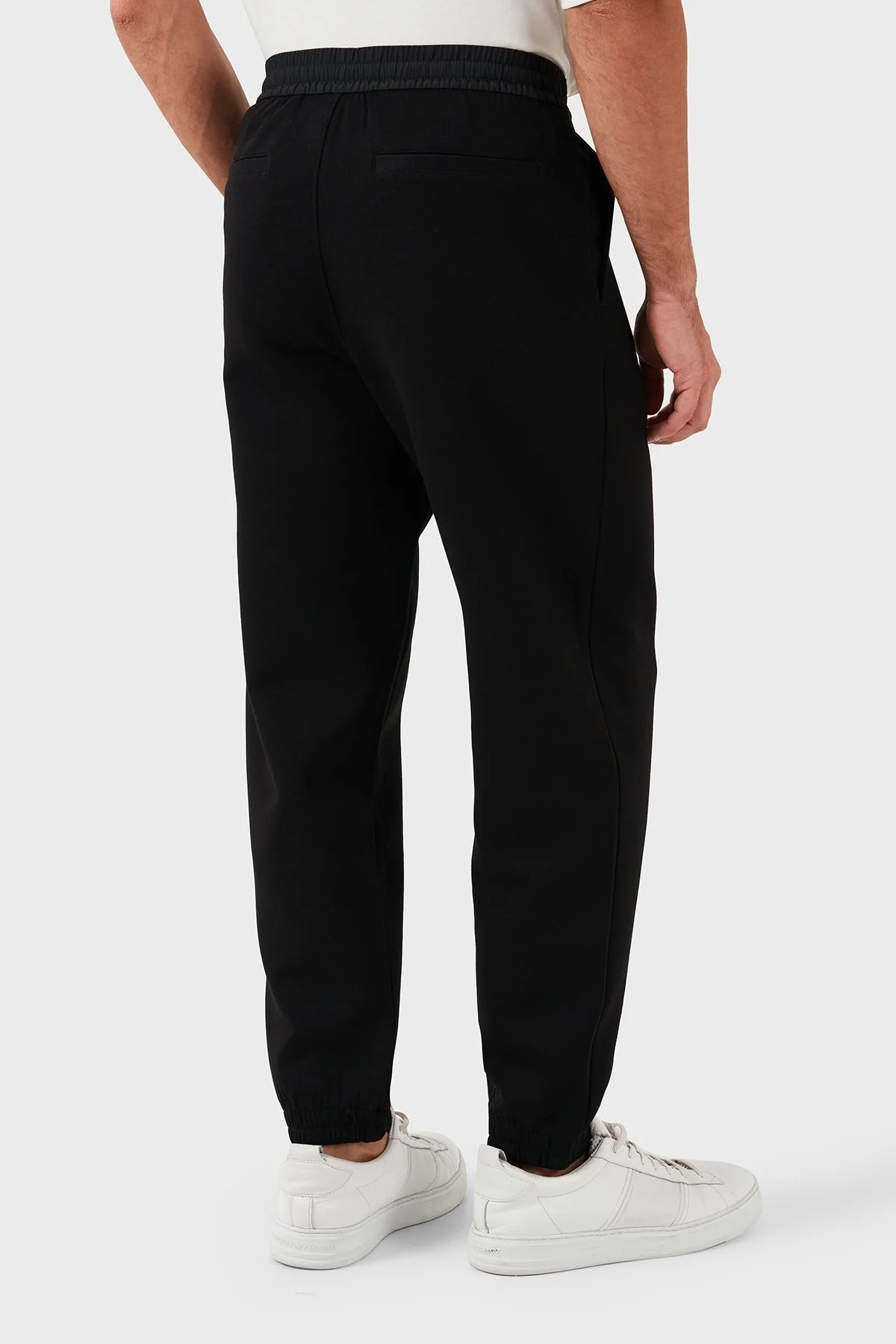 Armani Exchange Pamuklu Regular Fit Spor Erkek Pantolon XM000084 AF10818 UC001 SİYAH - 5