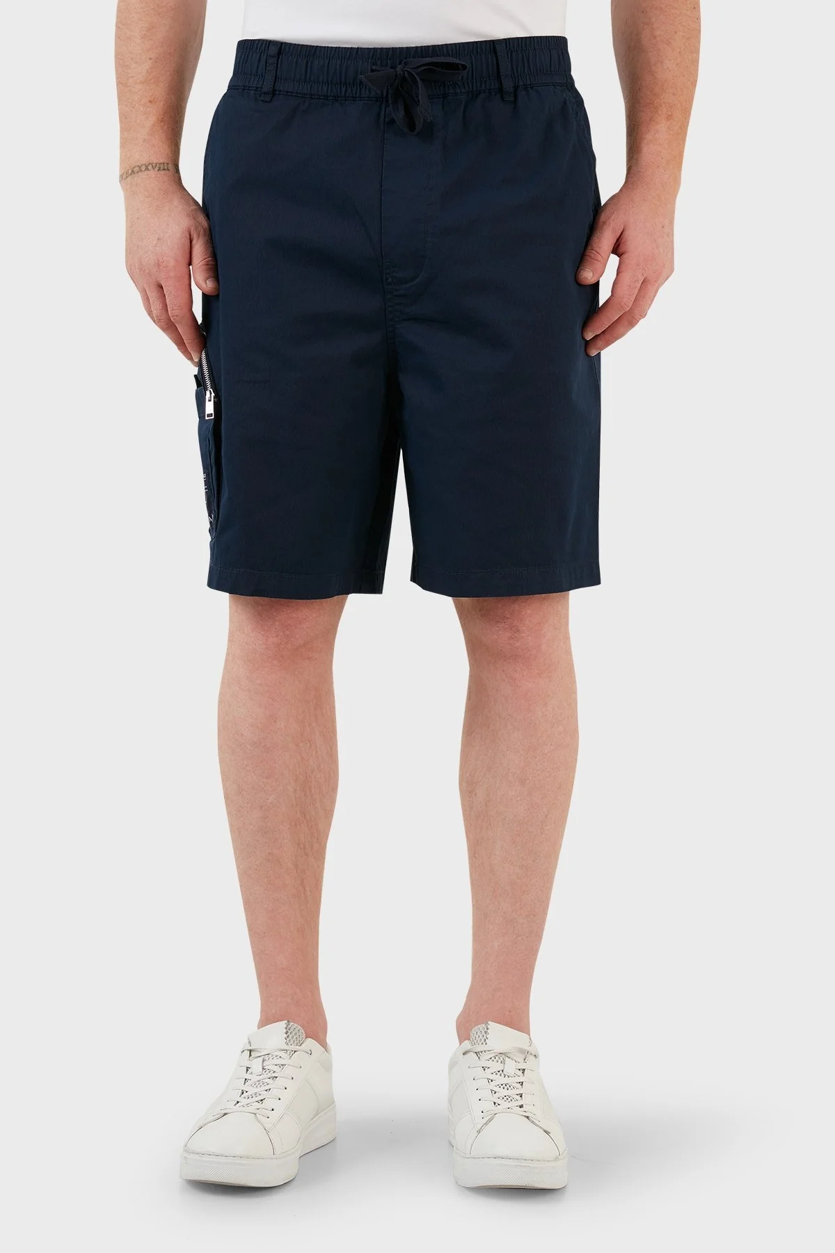 Armani Exchange Pamuklu Regular Fit Streç Kargo Erkek Bermuda 3LZS16 ZNCBZ 15BA LACİVERT - 1