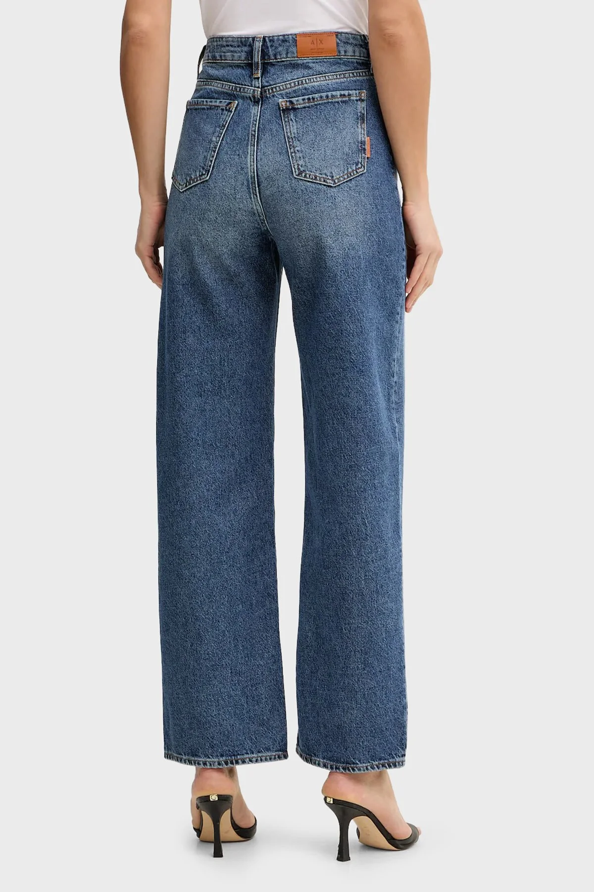Armani Exchange Pamuklu Regular Fit Yüksek Bel Geniş Paça Jeans Bayan Kot Pantolon XW000100 AF21886 MB001 MAVİ - 3