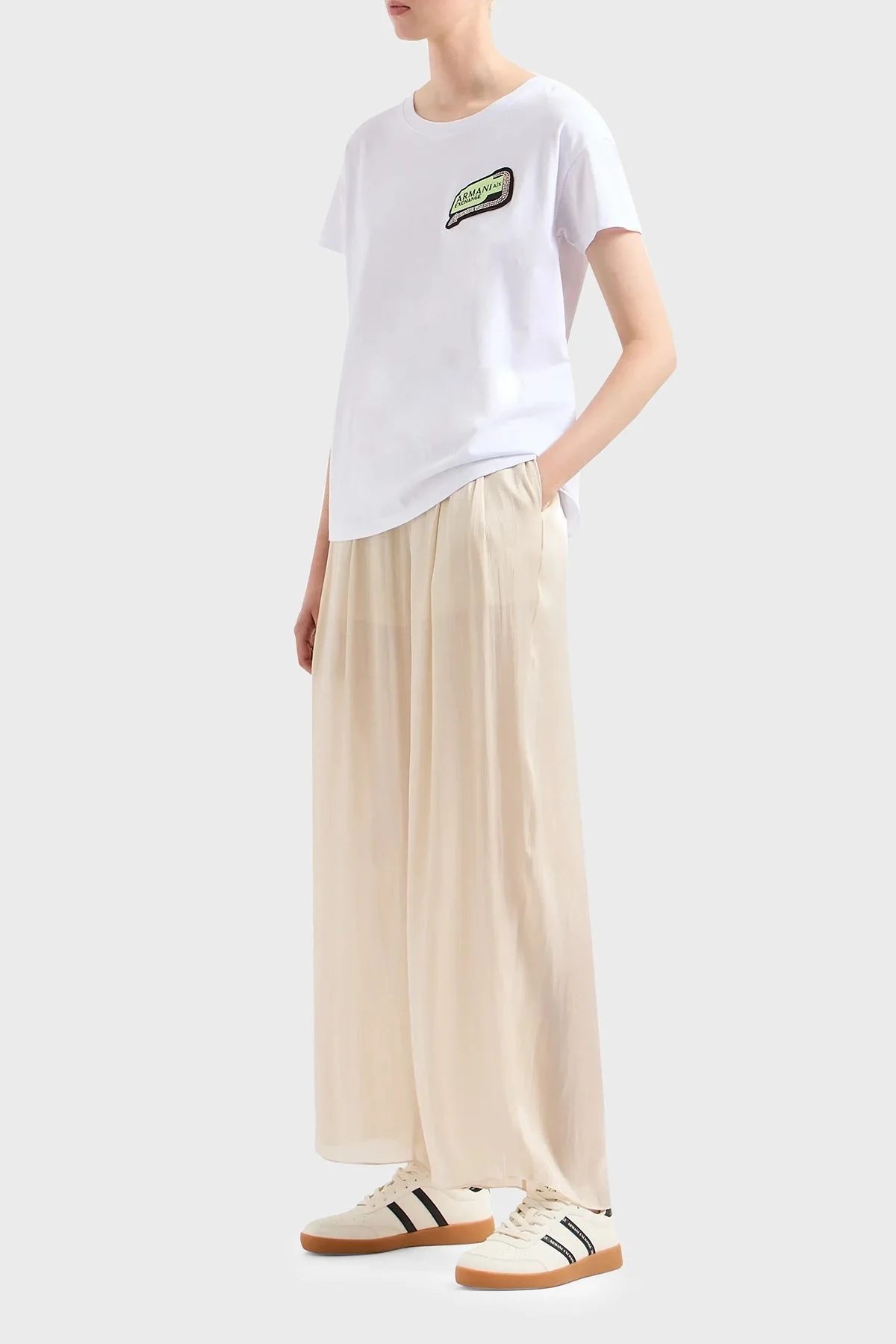 Armani Exchange Pamuklu Relaxed Fit Bisiklet Yaka Bayan T Shirt 3DYT16 YJ3RZ 1000 BEYAZ - 2