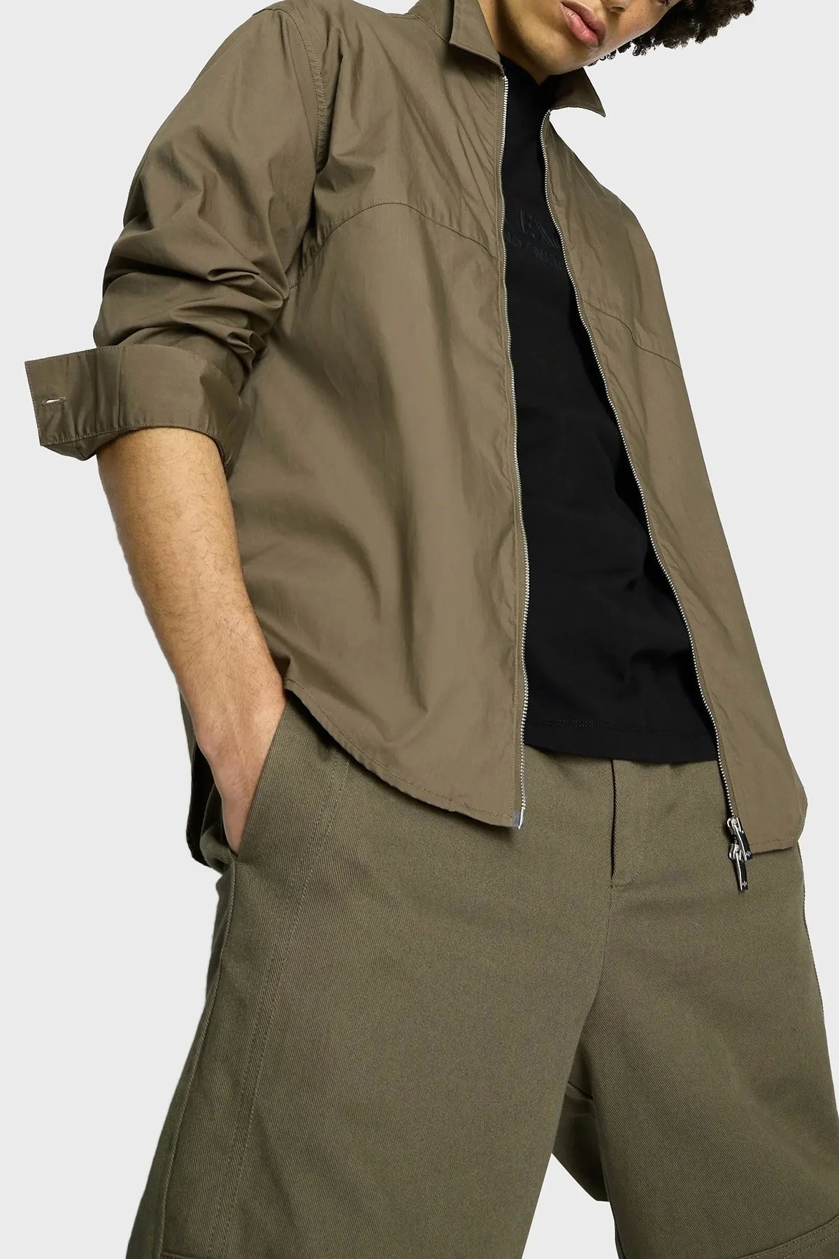 Armani Exchange Pamuklu Relaxed Fit Fermuarlı Erkek Gömlek 6RZCL6 ZN2VZ 1784 HAKİ - 4