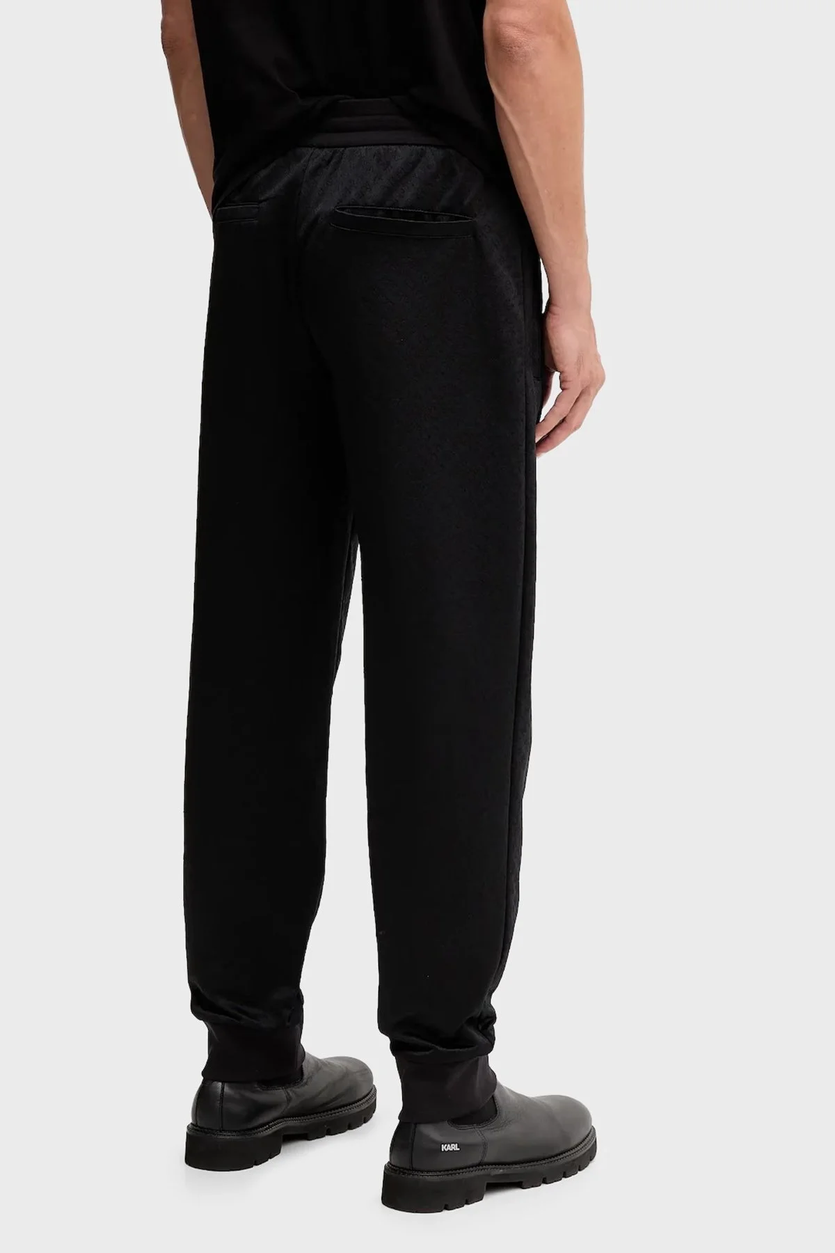 Armani Exchange Pamuklu Relaxed Fit Normal Bel Lastikli Paça Erkek Pantolon XM001356 AF16259 FC022 SİYAH - 3