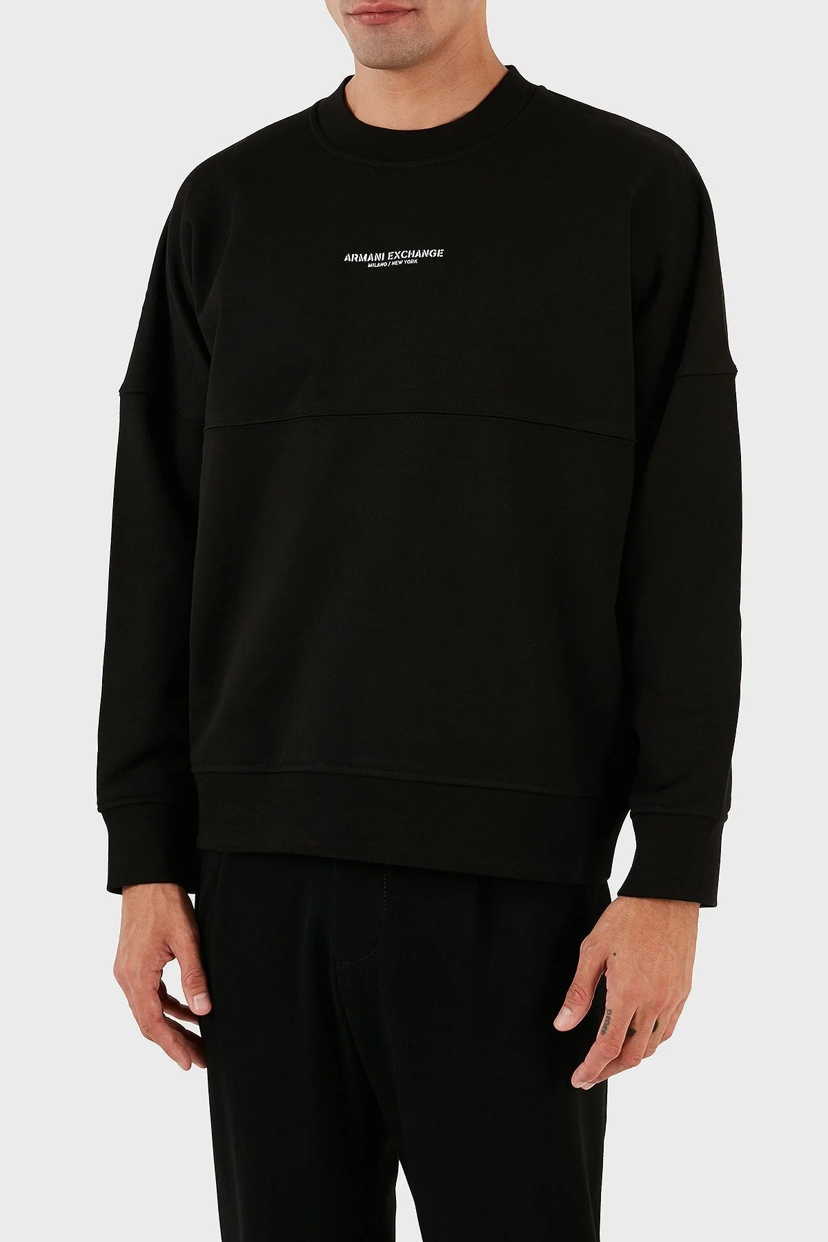 Armani Exchange Pamuklu Sırt Baskılı Bisiklet Yaka Relaxed Fit Erkek Sweat 6RZMLG ZJ4XZ 22CG SİYAH-BEYAZ - 6