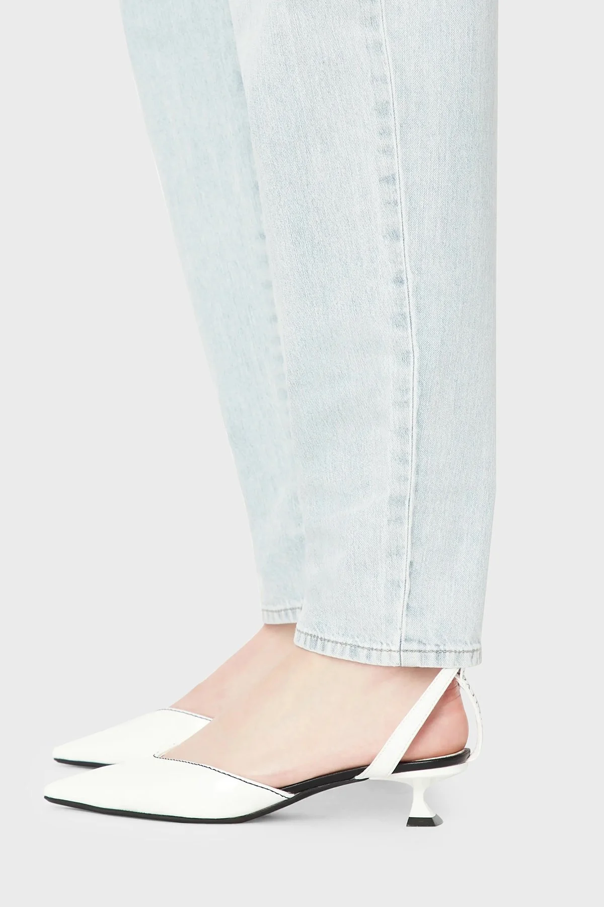 Armani Exchange Pamuklu Yüksek Bel Slouchy Fit Düz Paça Jeans Bayan Kot Pantolon 3RYP62 Y1NZZ 05GX AÇIK MAVİ - 14