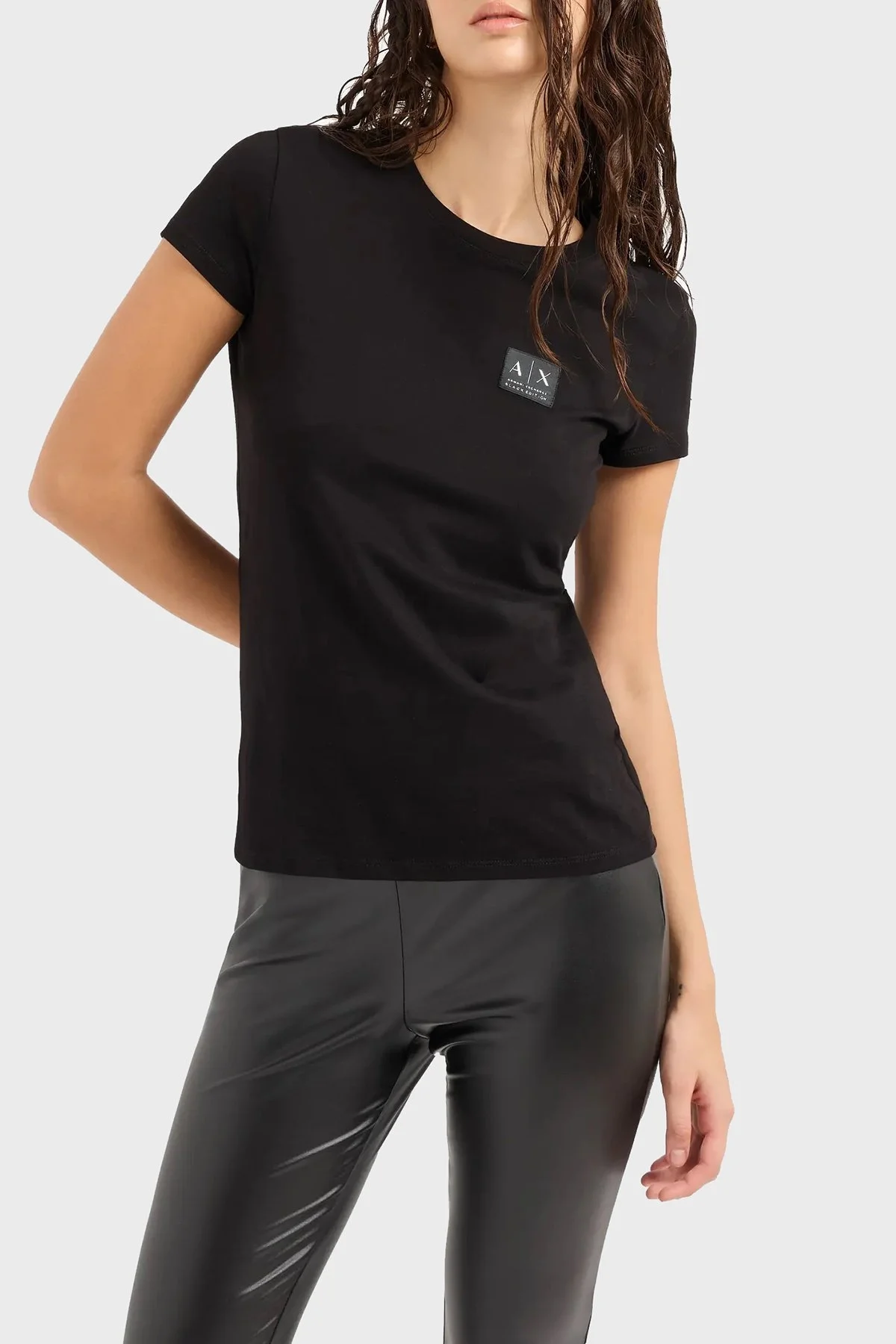 Armani Exchange Pamuklu Slim Fit Bisiklet Yaka Bayan T Shirt XW000062 AF10359 UC001 SİYAH - 1