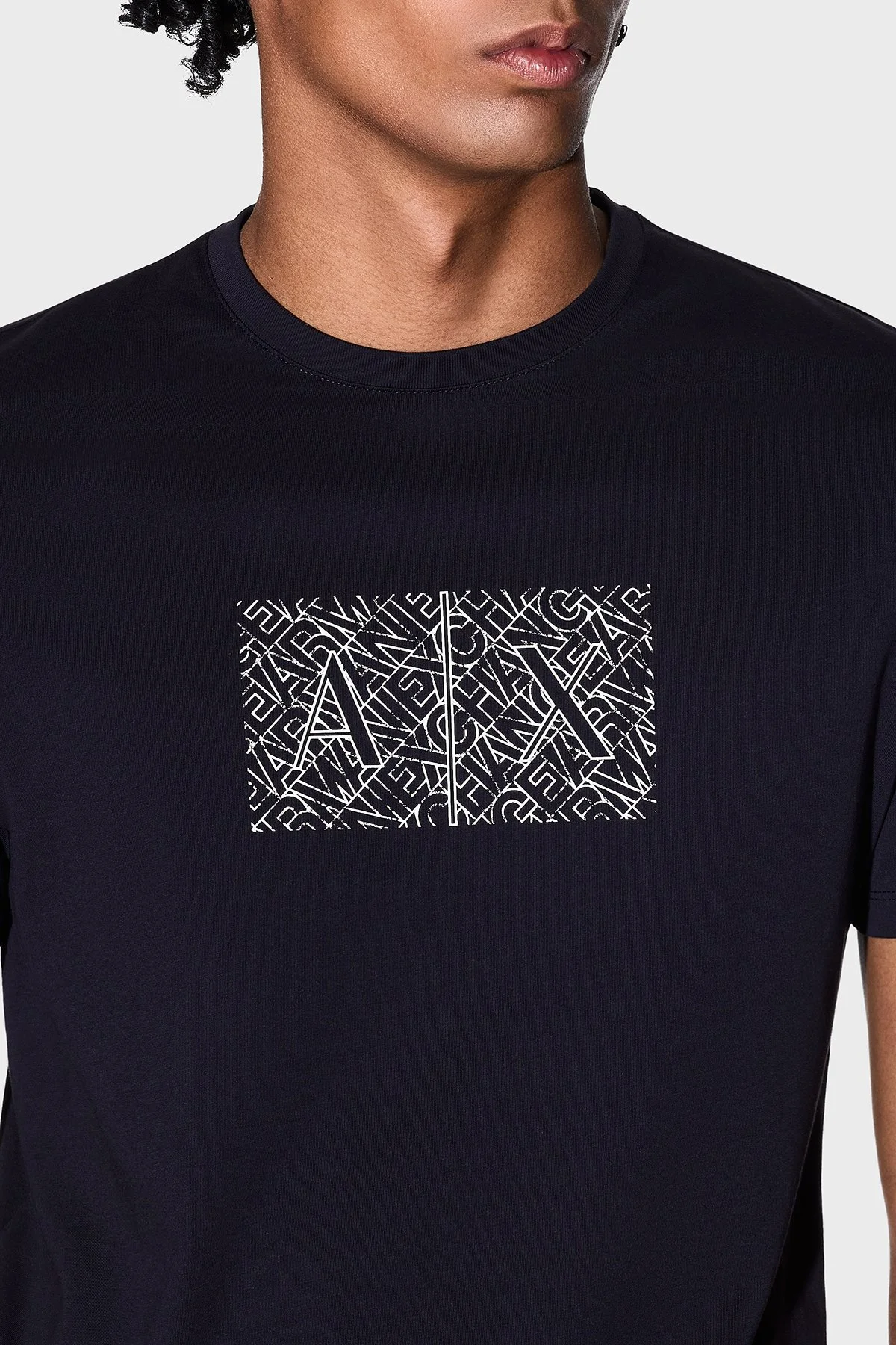 Armani Exchange Pamuklu Slim Fit Bisiklet Yaka Erkek T Shirt XM002784 AF10356 UB096 LACİVERT - 4