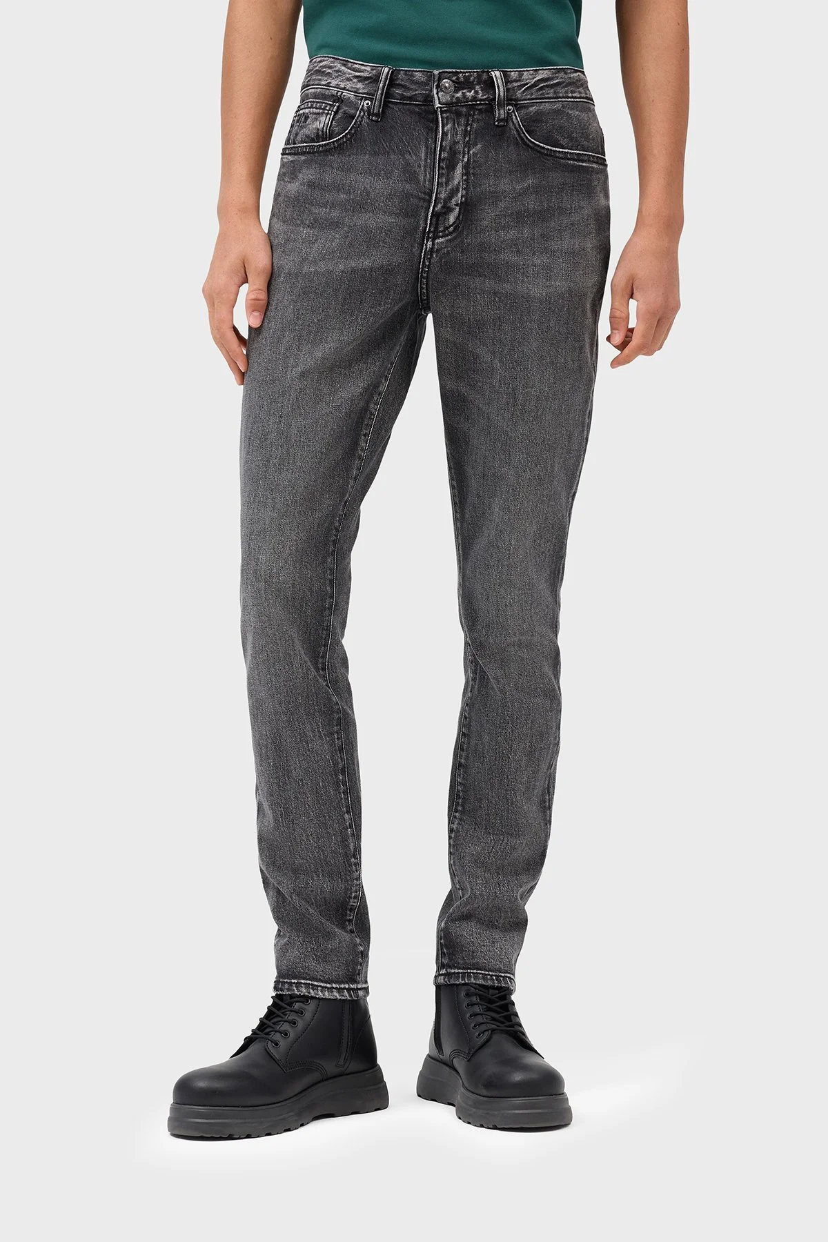 Armani Exchange Pamuklu Slim Fit Dar Paça Jeans Erkek Kot Pantolon XM000070 AF27143 MC002 Siyah - 1