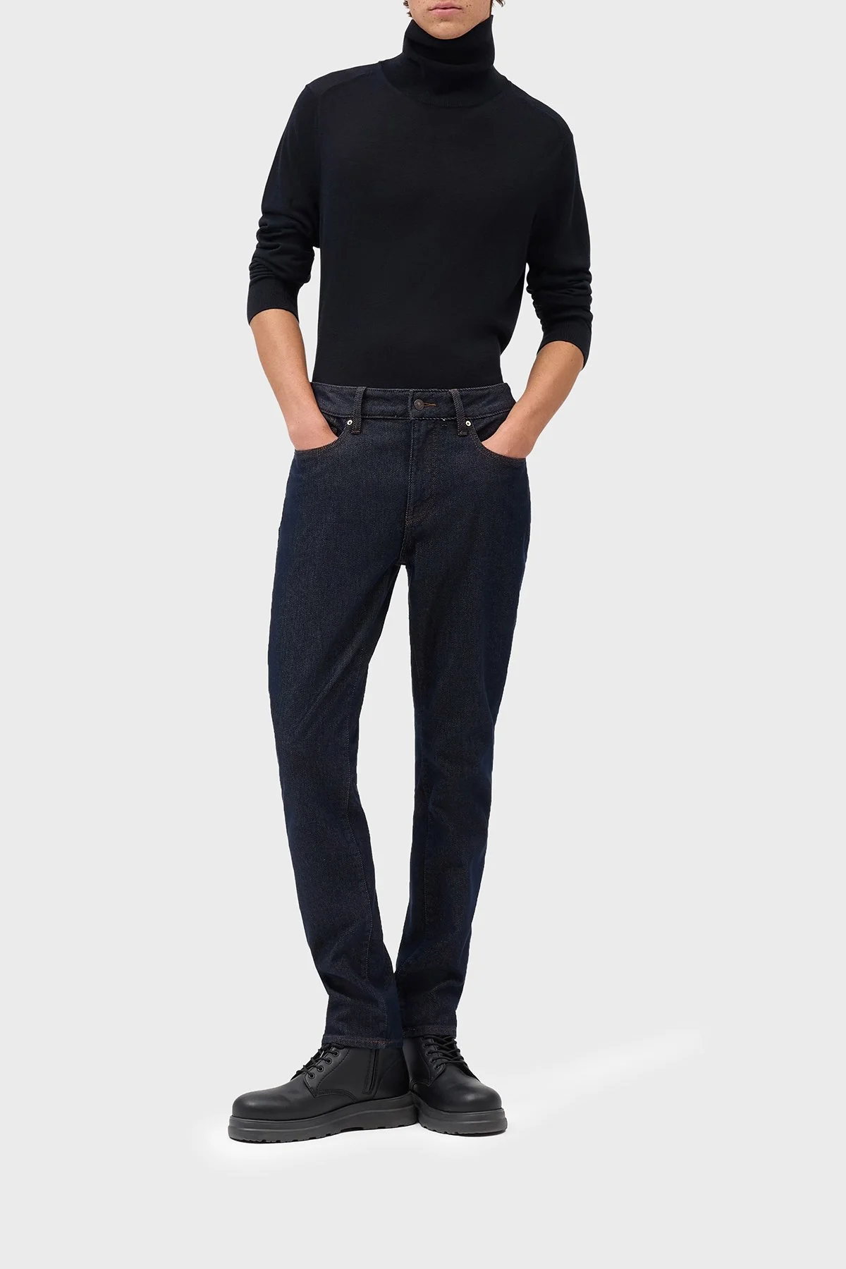 Armani Exchange Pamuklu Slim Fit Dar Paça Jeans Erkek Kot Pantolon XM000070 AF27235 MB001 Mavi - 2