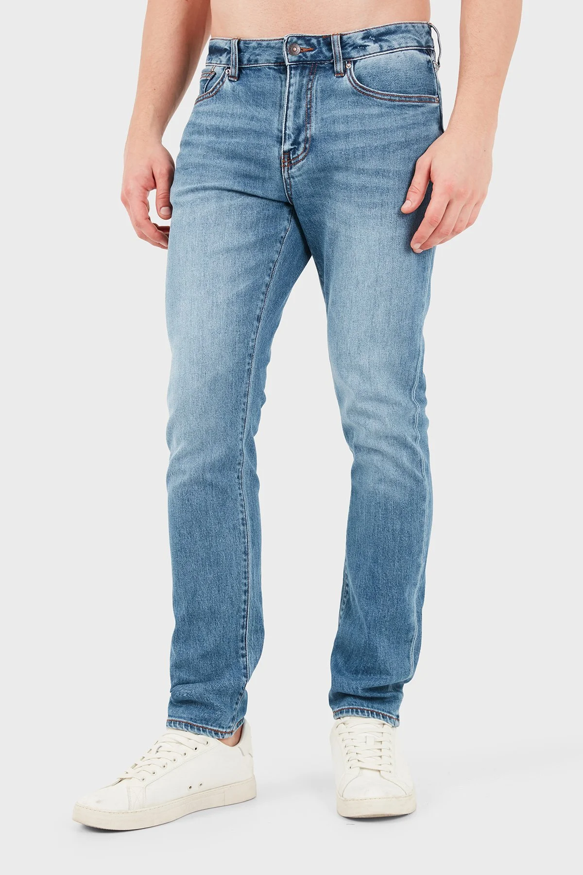 Armani Exchange Pamuklu Slim Fit Dar Paça Jeans Erkek Kot Pantolon XM000070 AF28150 MB002 Lacivert - 4