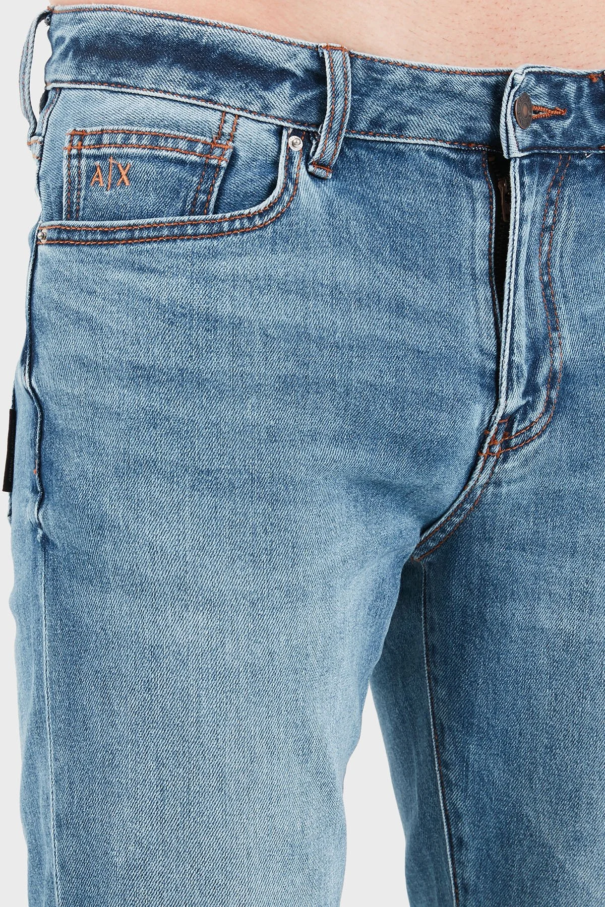 Armani Exchange Pamuklu Slim Fit Dar Paça Jeans Erkek Kot Pantolon XM000070 AF28150 MB002 Lacivert - 6