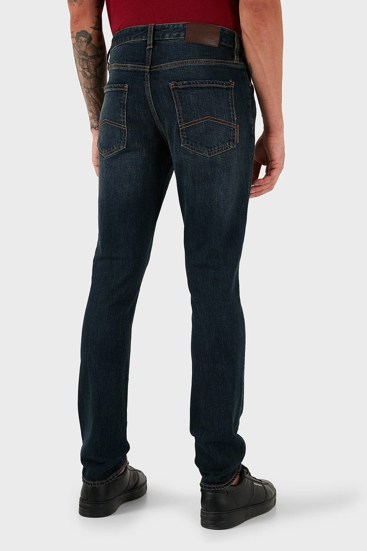 Armani Exchange Pamuklu Slim Fit Normal Bel Dar Paça Jeans Erkek Kot Pantolon XM000070 AF15833 MB001 LACİVERT - 3