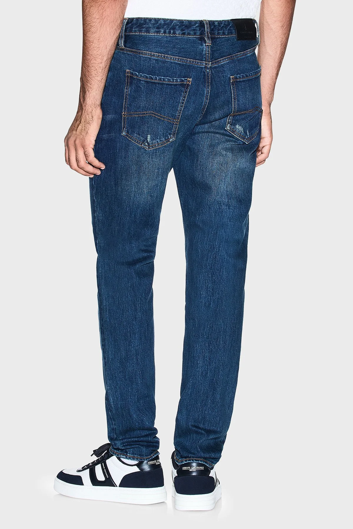 Armani Exchange Pamuklu Slim Fit Normal Bel Dar Paça Jeans Erkek Kot Pantolon XM000070 AF17092 MB001 LACİVERT - 3