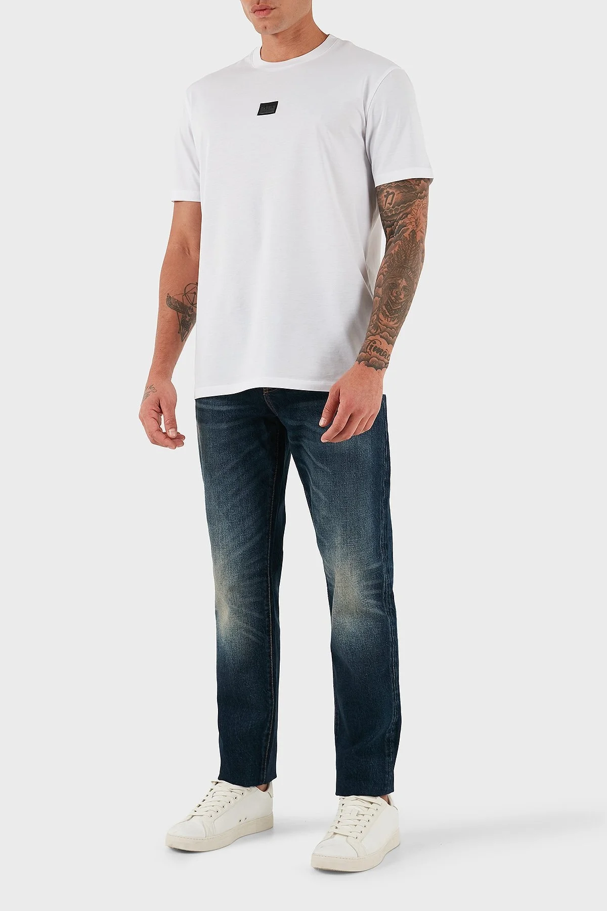 Armani Exchange Pamuklu Slim Fit Normal Bel Düz Paça Esnek Jeans Erkek Kot Pantolon XM000049 AF18810 MB001 MAVİ - 2