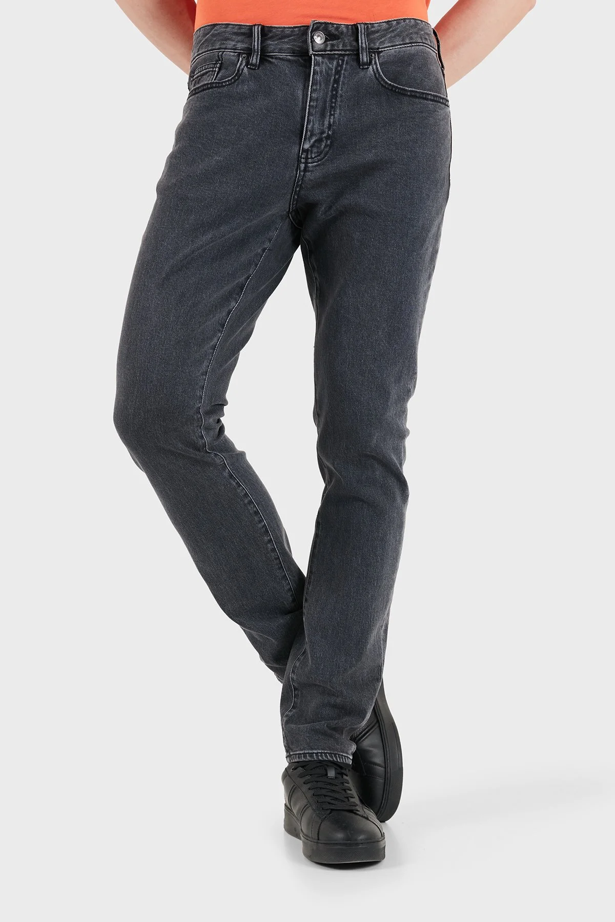Armani Exchange Pamuklu Slim Fit Normal Bel Jeans Erkek Kot Pantolon XM000070 AF22558 M8013 KOYU GRİ - 5