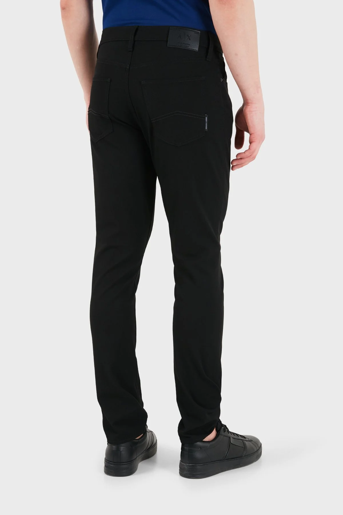 Armani Exchange Pamuklu Slim Fit Normal Bel Jeans Erkek Kot Pantolon XM000070 AF25462 UC001 SİYAH - 3