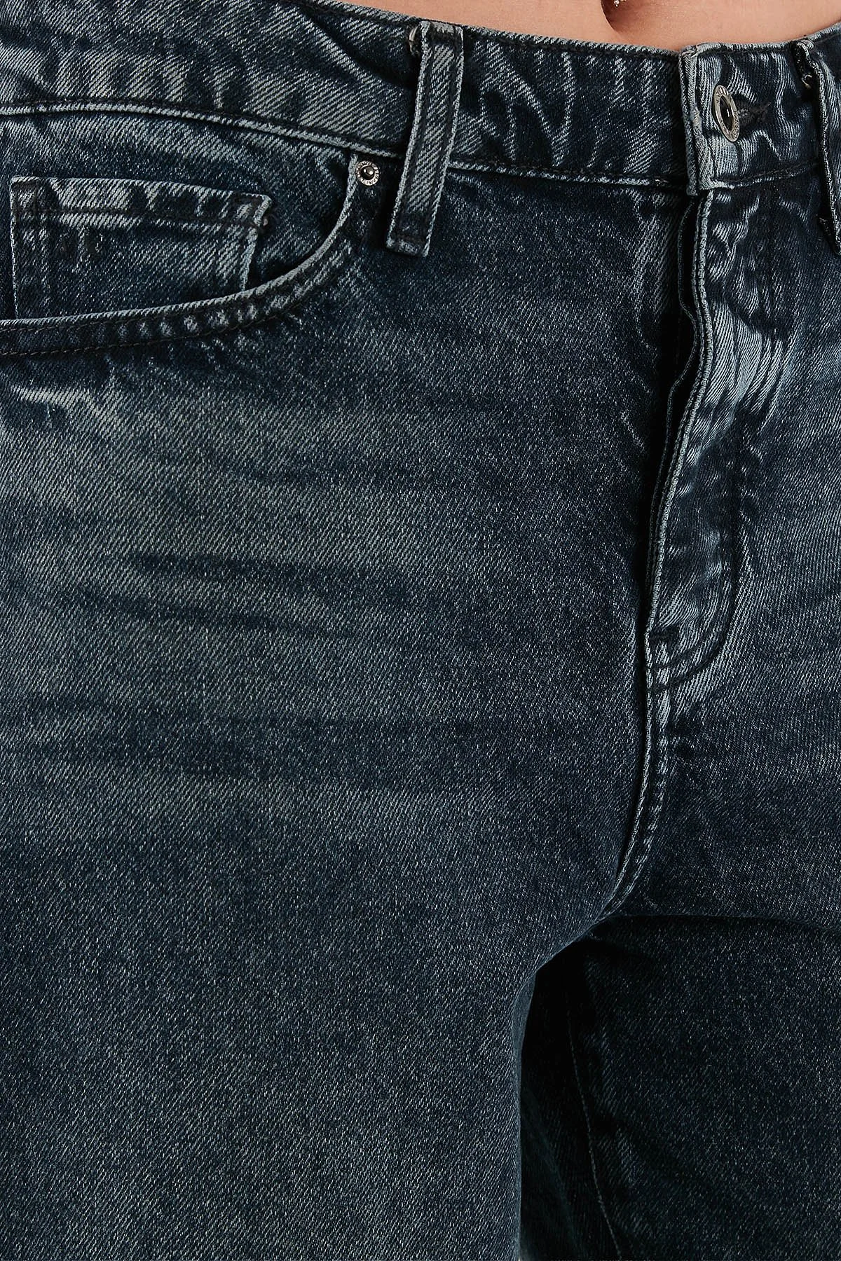 Armani Exchange Pamuklu Tapered Fit Normal Bel Daralan Paça Jeans Bayan Kot Pantolon XW000128 AF14471 MB001 BEJ - 6