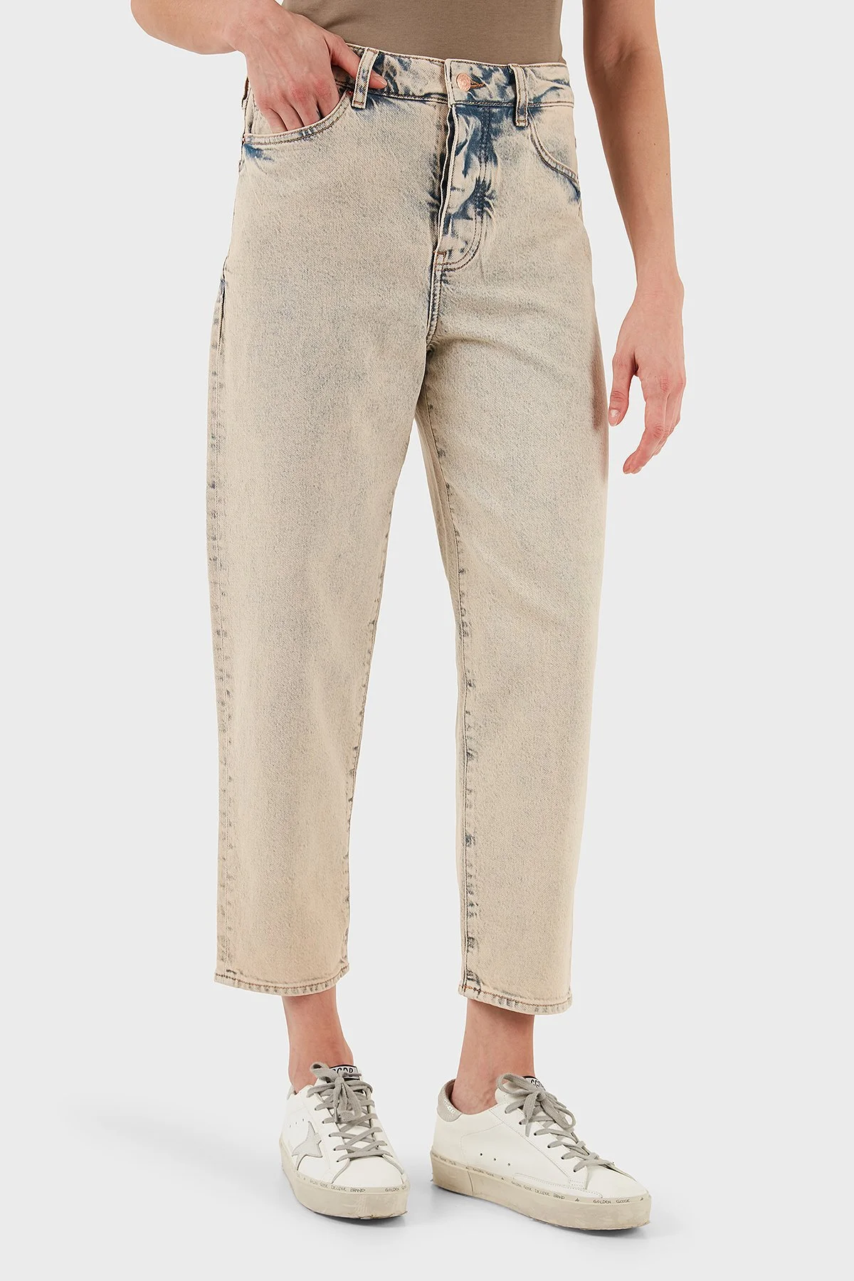 Armani Exchange Pamuklu Tapered Fit Normal Bel Daralan Paça Jeans Bayan Kot Pantolon XW000128 AF14487 MB001 BEJ - 5