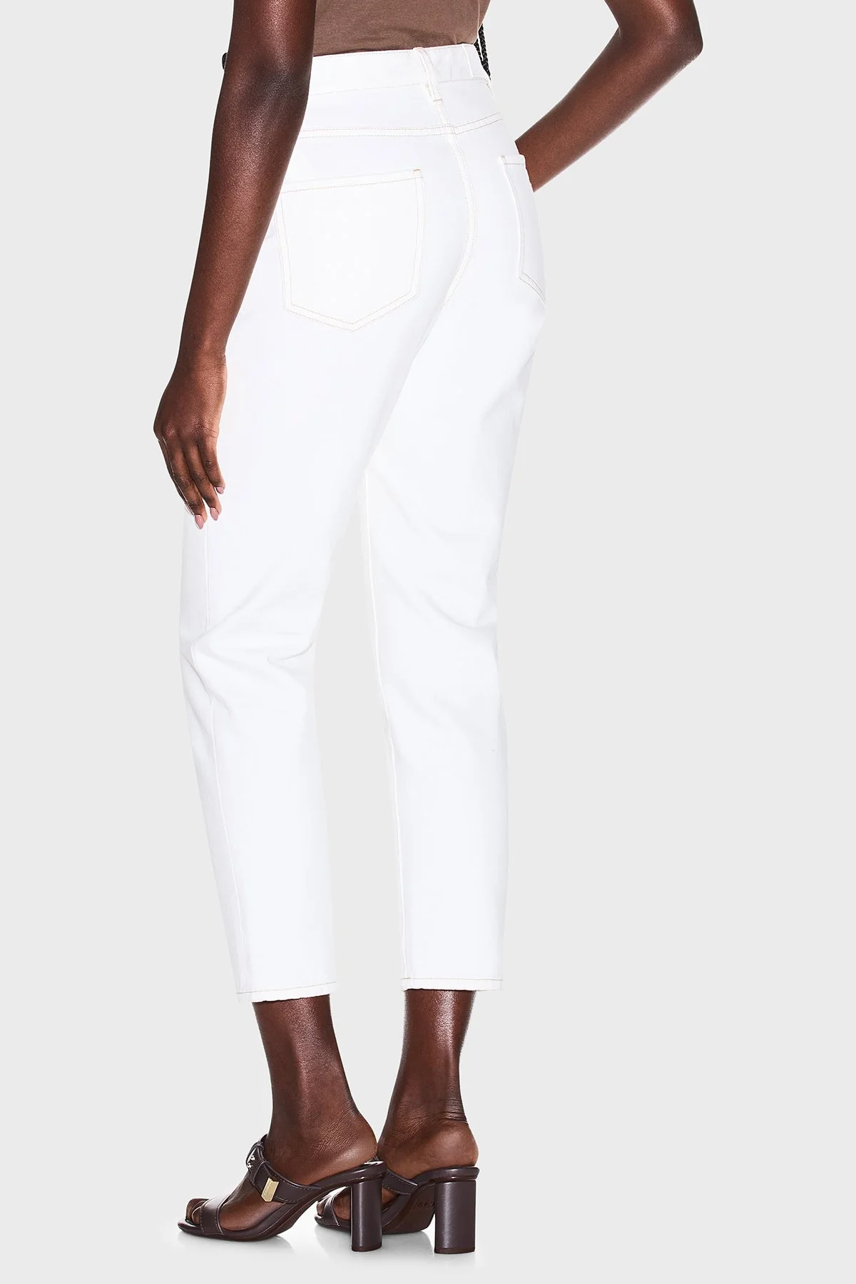 Armani Exchange Pamuklu Yüksek Bel Boyfriend Jeans Kadın Kot Pantolon XW000073 AF21335 M0054 Beyaz - 3