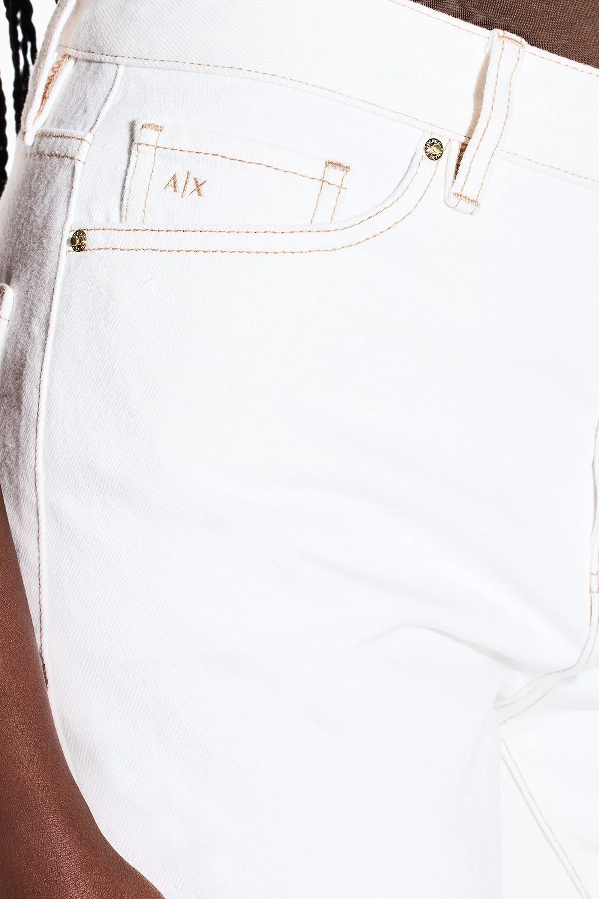 Armani Exchange Pamuklu Yüksek Bel Boyfriend Jeans Kadın Kot Pantolon XW000073 AF21335 M0054 Beyaz - 4