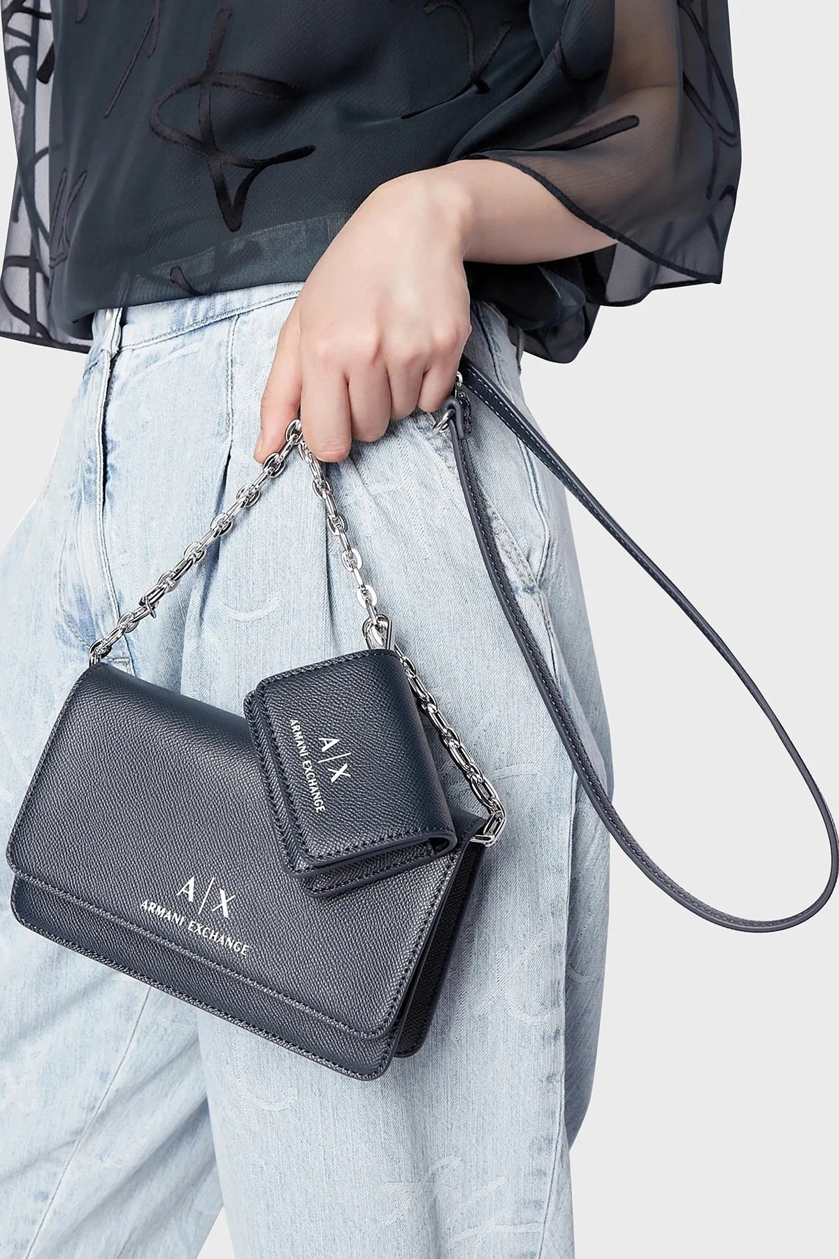 Armani Exchange Pamuklu Yüksek Bel Düz Paça Mom Fit Balon Jeans Bayan Kot Pantolon 3RYP62 Y1NZZ 05GY AÇIK MAVİ - 3