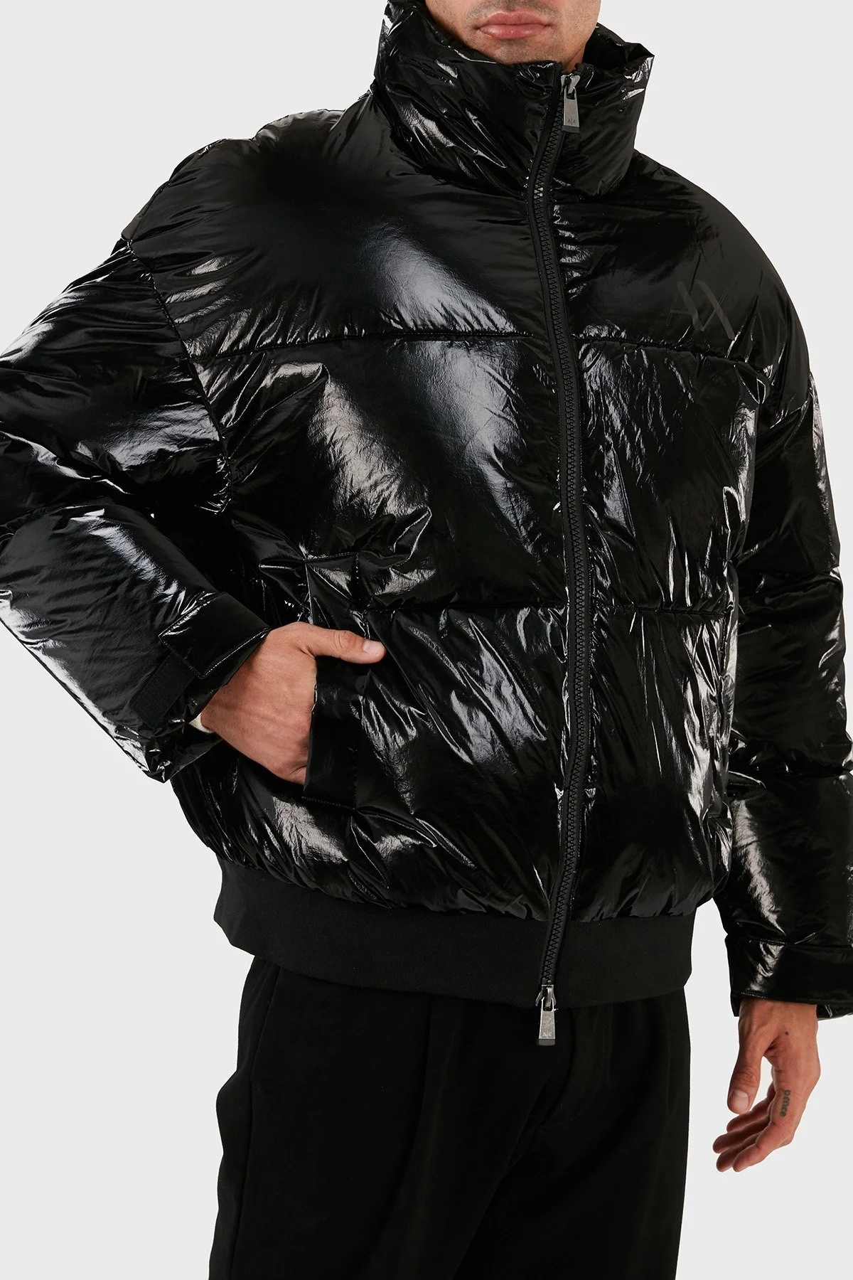 Armani Exchange Parlak Görünümlü Dik Yaka Regular Fit Erkek Mont 6RZB45 ZNPTZ 1200 SİYAH - 5