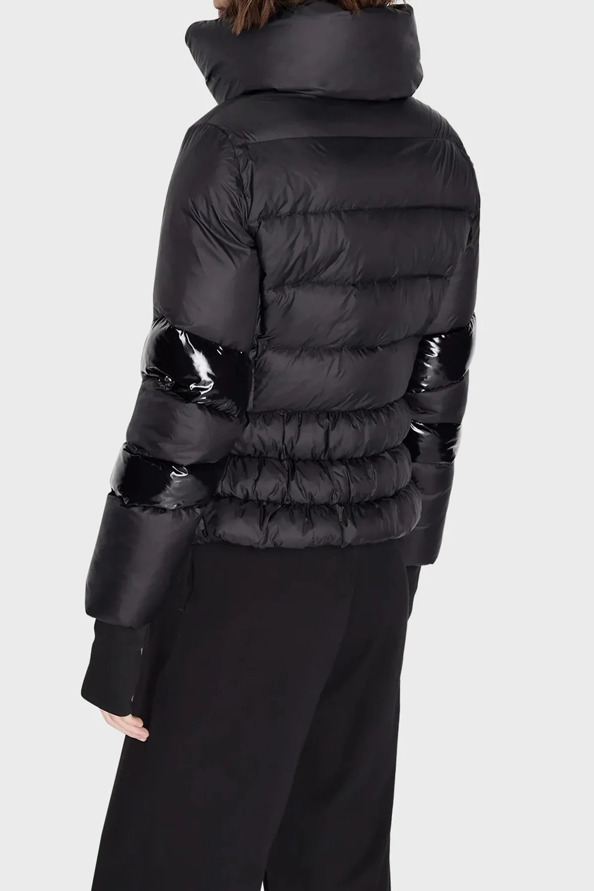 Armani Exchange Parmak Delikli Manşetli Balıkçı Yaka Şişme Bayan Mont 6RYB19 YN4MZ 1200 SİYAH - 2