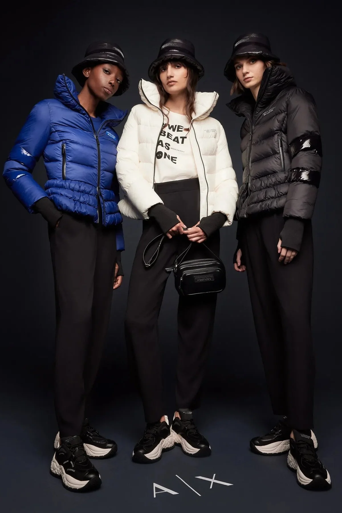 Armani Exchange Parmak Delikli Manşetli Balıkçı Yaka Şişme Bayan Mont 6RYB19 YN4MZ 1200 SİYAH - 5