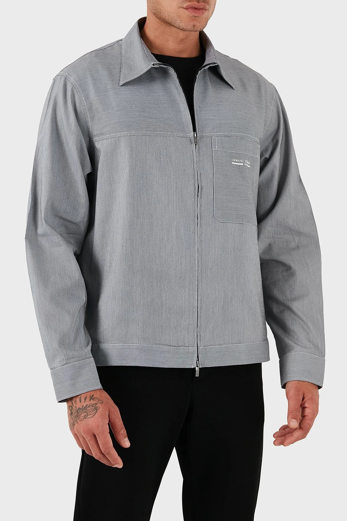 Armani Exchange Regular Fit Ceket Yaka Fermuarlı Logolu Erkek Gömlek Ceket XM000956 AF10256 FB078 LACİVERT-BEYAZ - 5