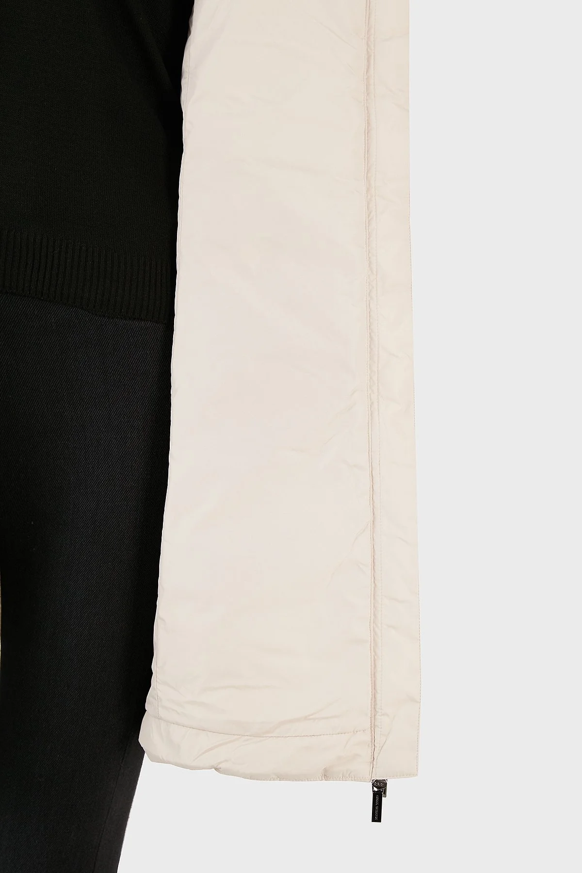 Armani Exchange Regular Fit Cepli Kapüşonlu Şişme Bayan Yelek 8NYQ22 YNMAZ 1783 AÇIK BEJ - 5