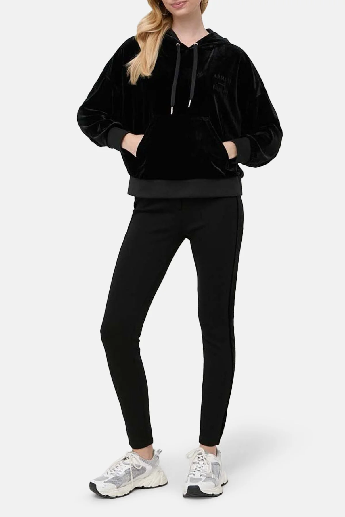Armani Exchange Regular Fit Kanguru Cepli Kapüşonlu Kadife Kadın Sweat 6RYM45 YJ9WZ 1200 SİYAH - 2