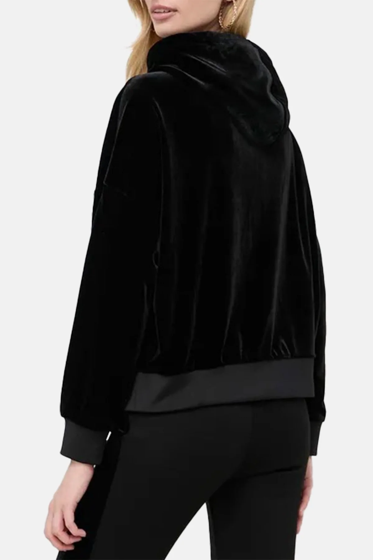 Armani Exchange Regular Fit Kanguru Cepli Kapüşonlu Kadife Kadın Sweat 6RYM45 YJ9WZ 1200 SİYAH - 3