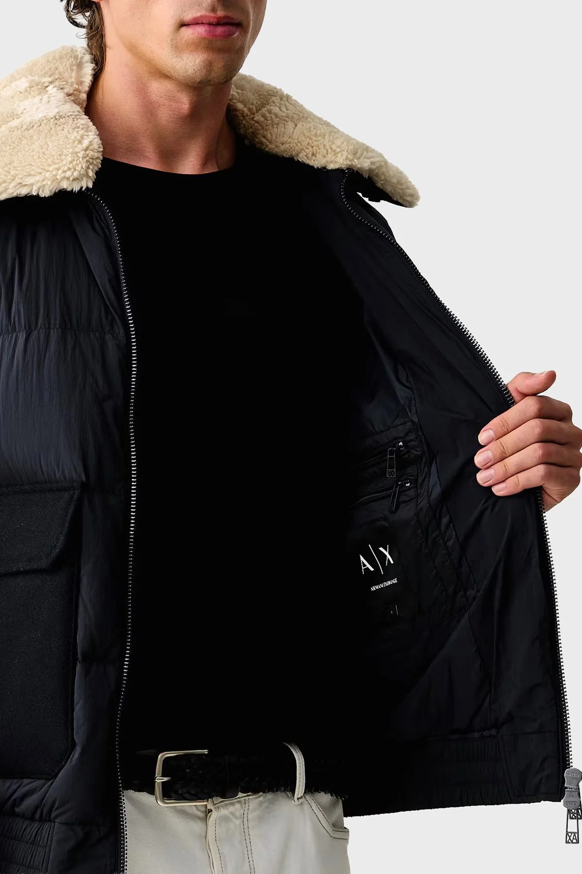 Armani Exchange Regular Fit Kapitoneli Klasik Yaka Erkek Mont XM003325 AF27210 UB101 Lacivert - 7