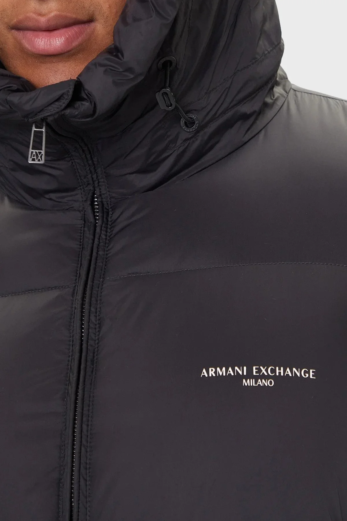 Armani Exchange Regular Fit Kapüşonlu Dik Yaka Kapitoneli Şişme Erkek Mont XM001115 AF16589 UC001 SİYAH - 4