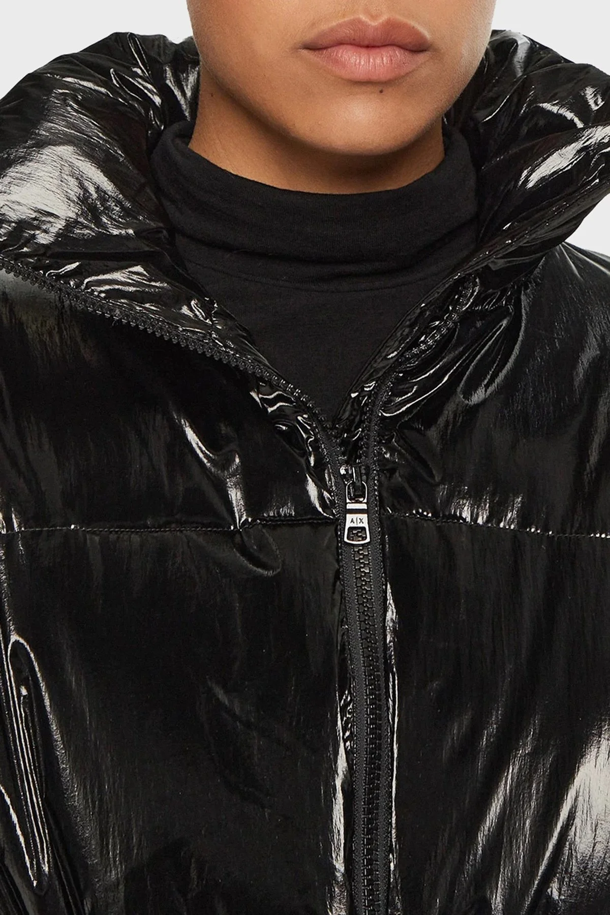 Armani Exchange Regular Fit Kemerli Şişme Bayan Mont 6DYB32 YN1YZ 1200 SİYAH - 4