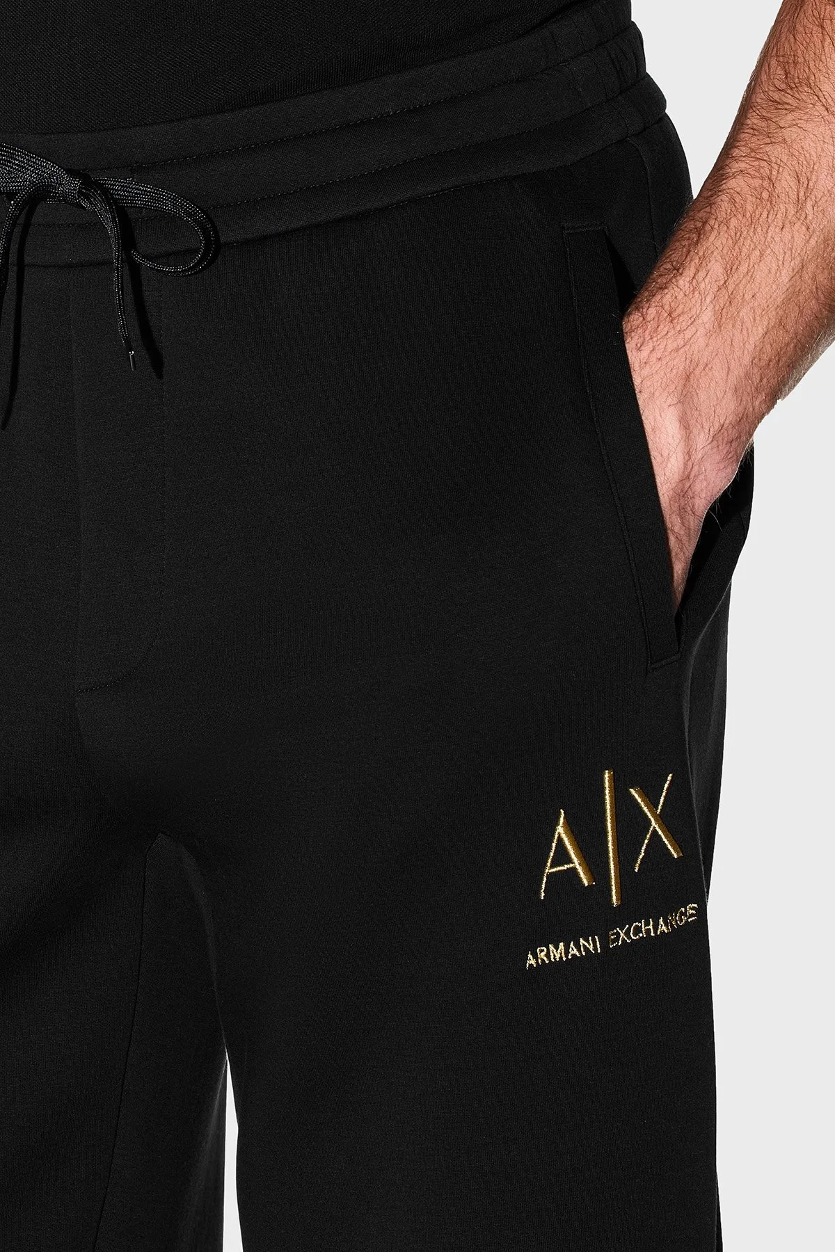 Armani Exchange Regular Fit Lastikli Paça Erkek Pantolon XM003553 AF20150 UC001 Siyah - 5