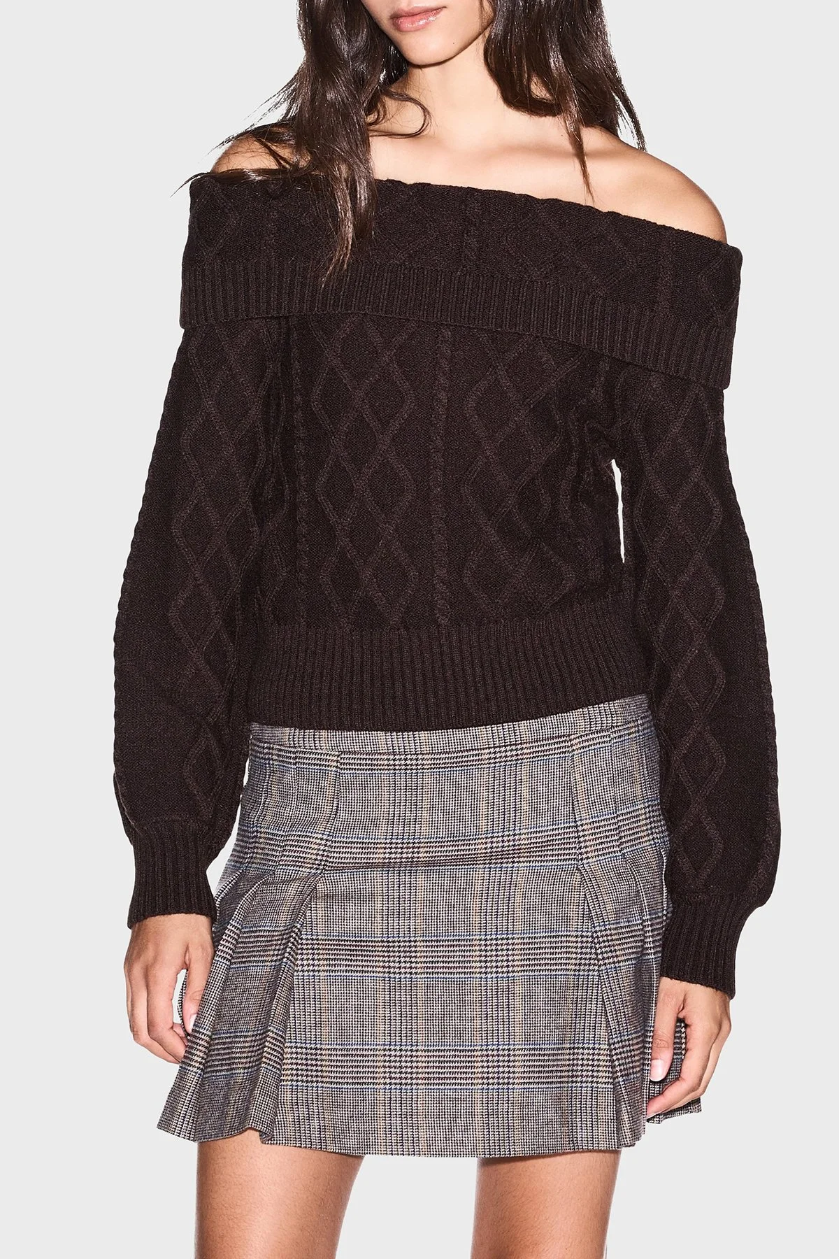 Armani Exchange Regular Fit Örgü Desenli Kayık Yaka Kadın Kazak XW002644 AF25938 U6032 Kahve - 1