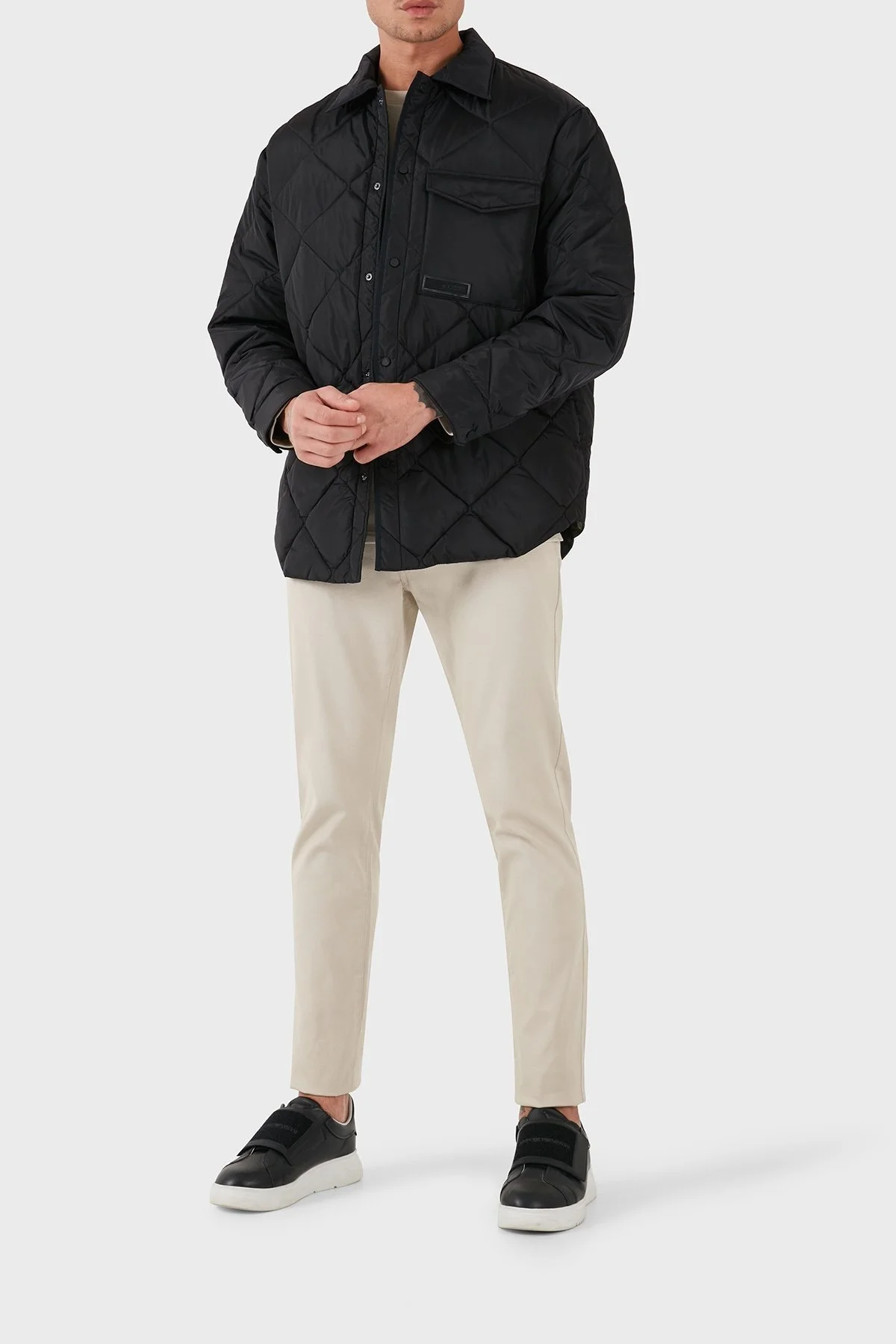 Armani Exchange Regular Fit Polo Yaka Göğüs Cep Detaylı Erkek Mont 6DZB04 ZN4XZ 1200 SİYAH - 3