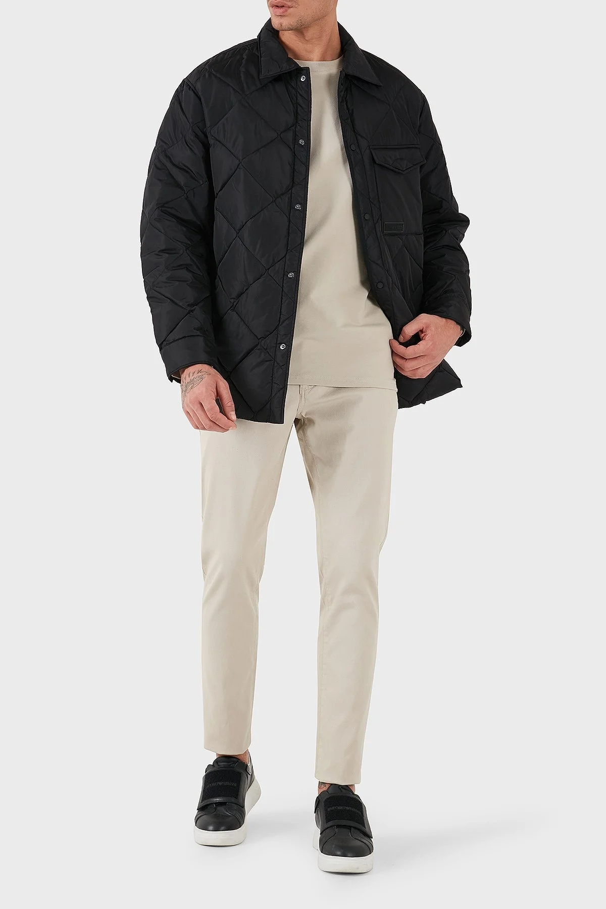 Armani Exchange Regular Fit Polo Yaka Göğüs Cep Detaylı Erkek Mont 6DZB04 ZN4XZ 1200 SİYAH - 5