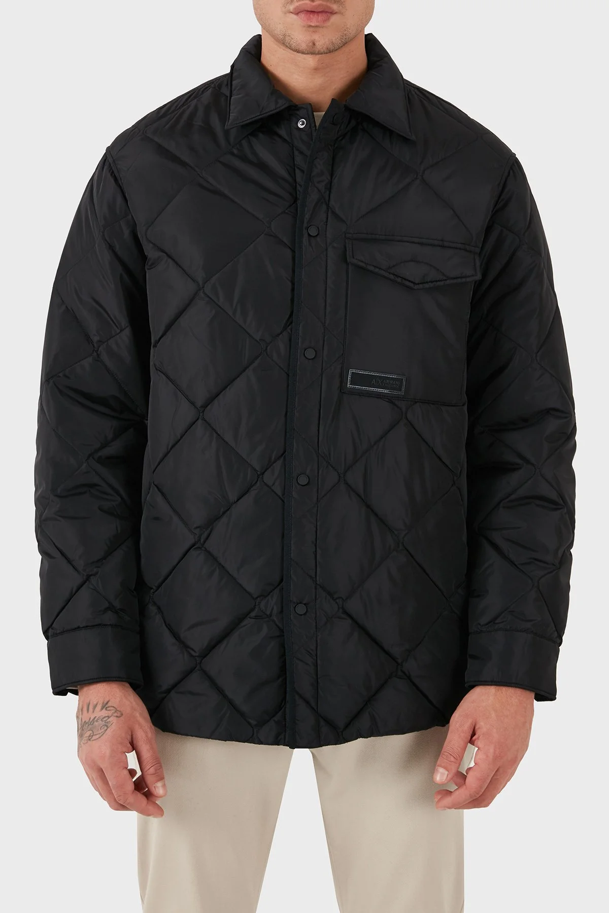 Armani Exchange Regular Fit Polo Yaka Göğüs Cep Detaylı Erkek Mont 6DZB04 ZN4XZ 1200 SİYAH - 1