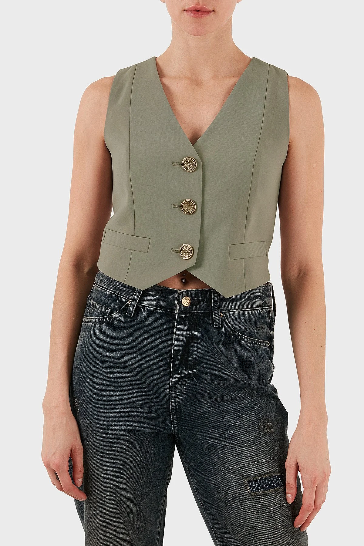 Armani Exchange Regular Fit V Yaka Düğmeli Bayan Yelek XW001279 AF16148 U6242 KAHVE - 1