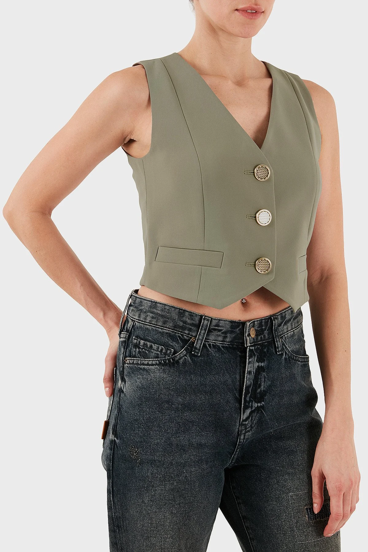 Armani Exchange Regular Fit V Yaka Düğmeli Bayan Yelek XW001279 AF16148 U6242 KAHVE - 3